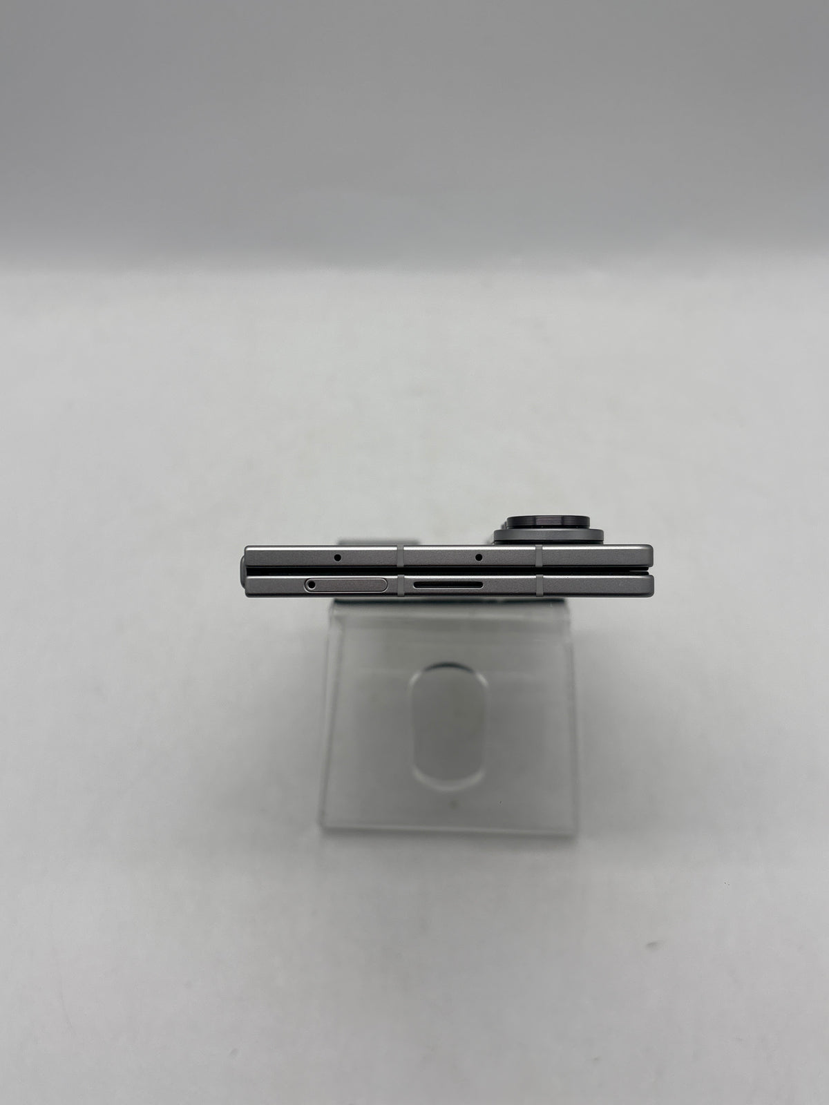 Samsung Galaxy Z Fold 7 512GB Silver Network Locked Verizon - READ