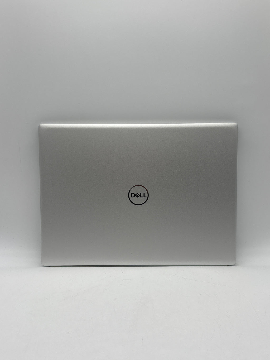 Dell Inspiron 14 5425 Ryzen 7 5825U 16GB RAM 512GB SSD - For Parts (Read)
