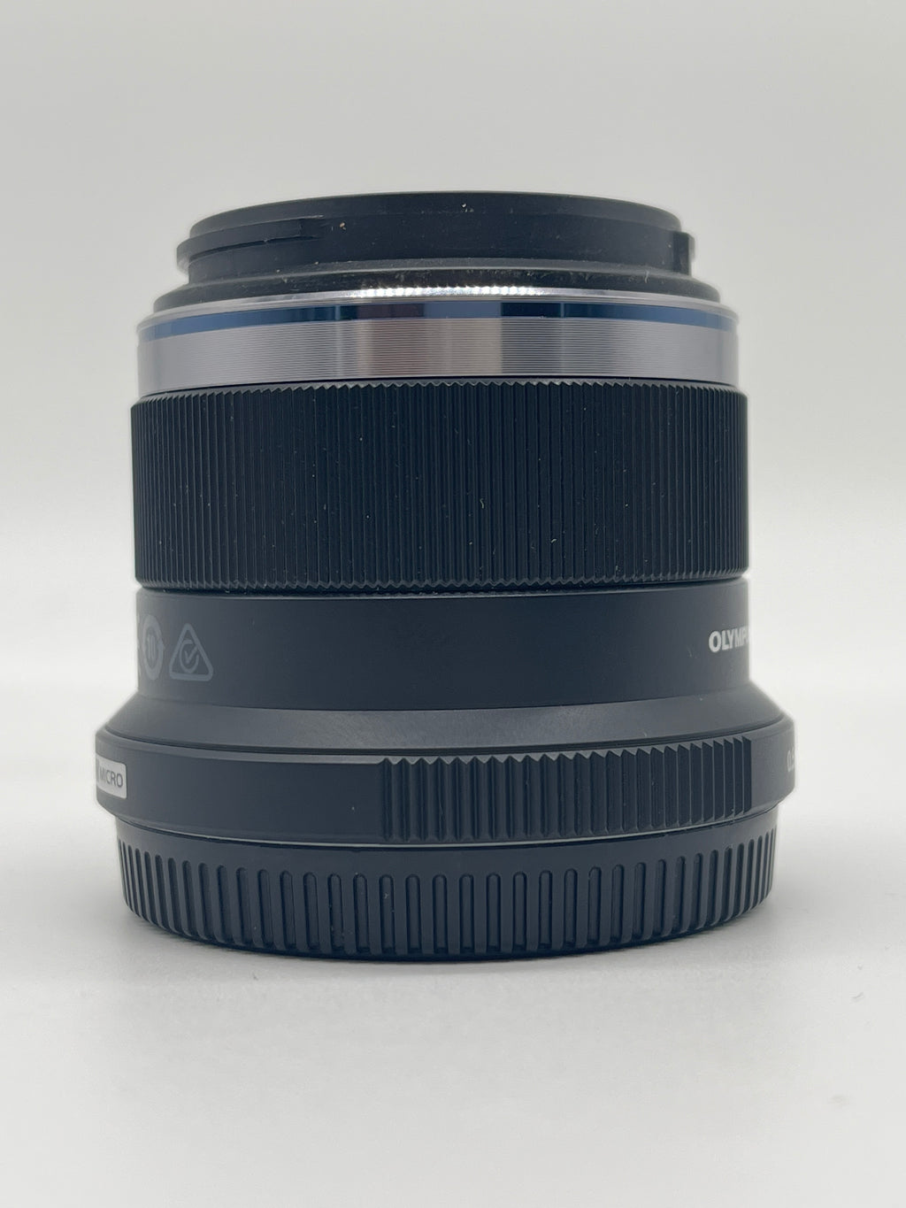 Olympus Digital 45mm f/1.8 MSC Standard Camera Lens Micro Four Thirds Used Black