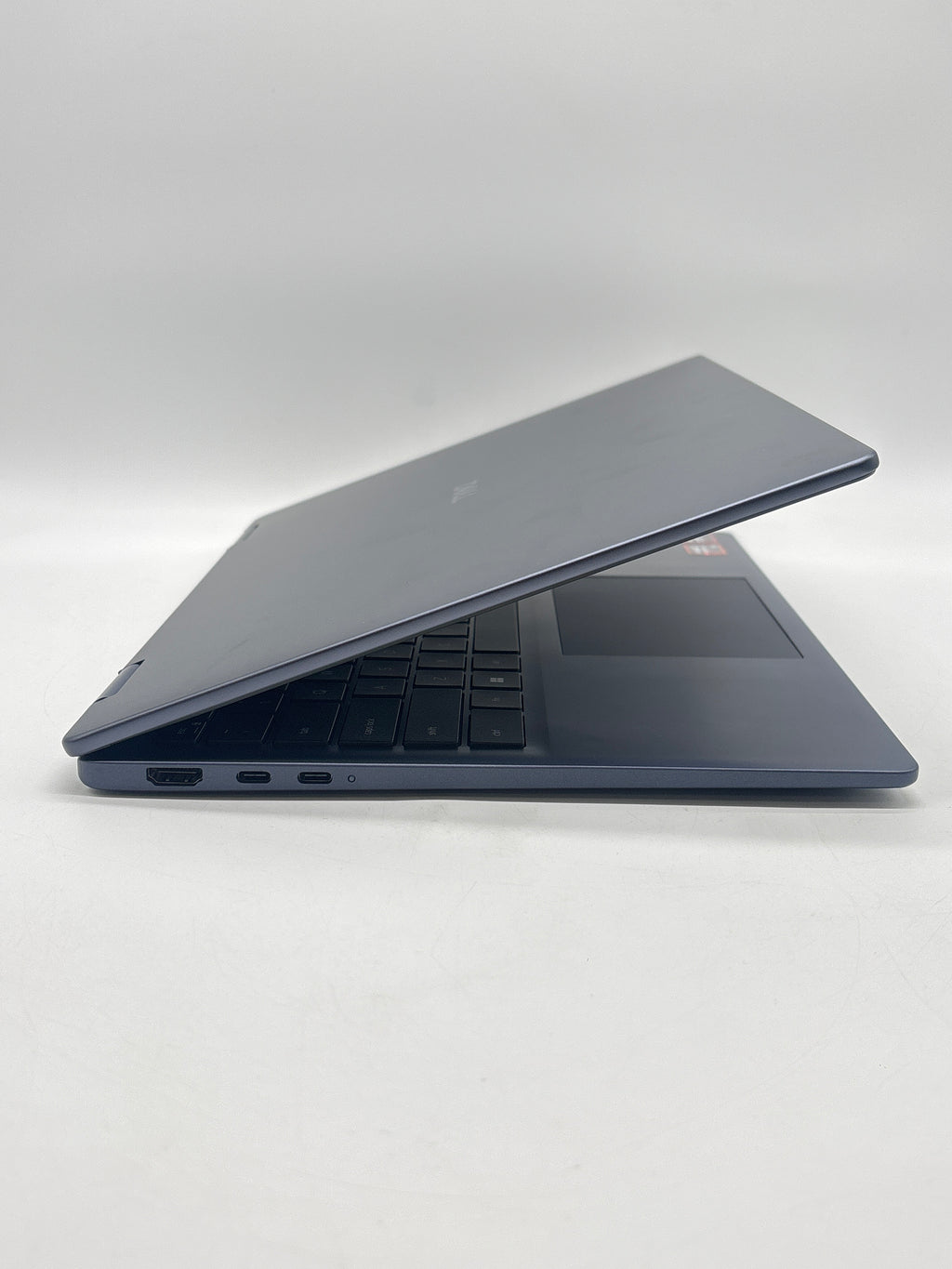 Dell 14 Plus 2 in 1 Laptop Ryzen AI 5 340 16GB RAM 512GB SSD - New Open Box