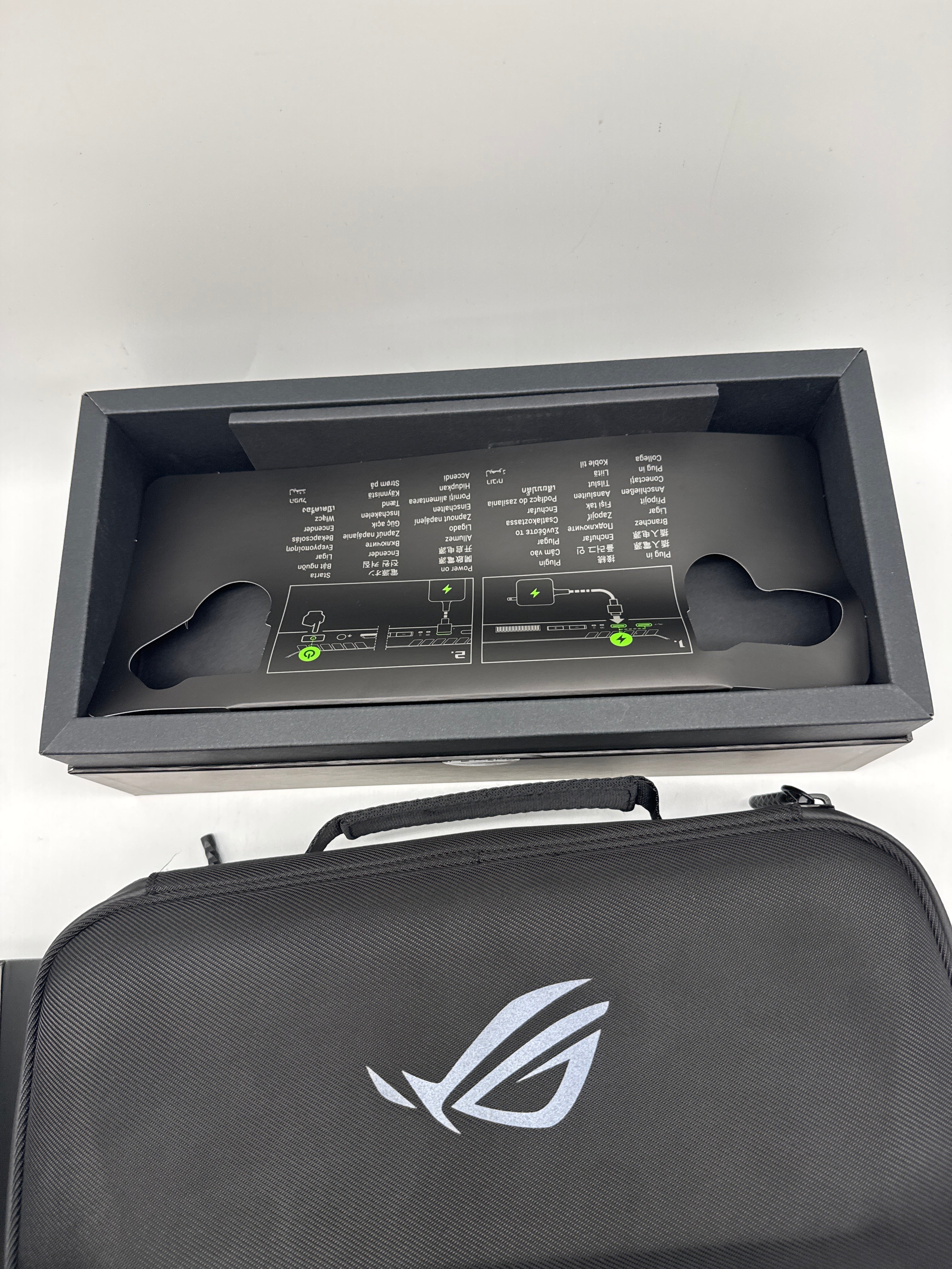 Asus ROG Xbox Ally X 7" AMD Ryzen AI Z2 Extreme 24GB RAM 1TB Black RC73XA