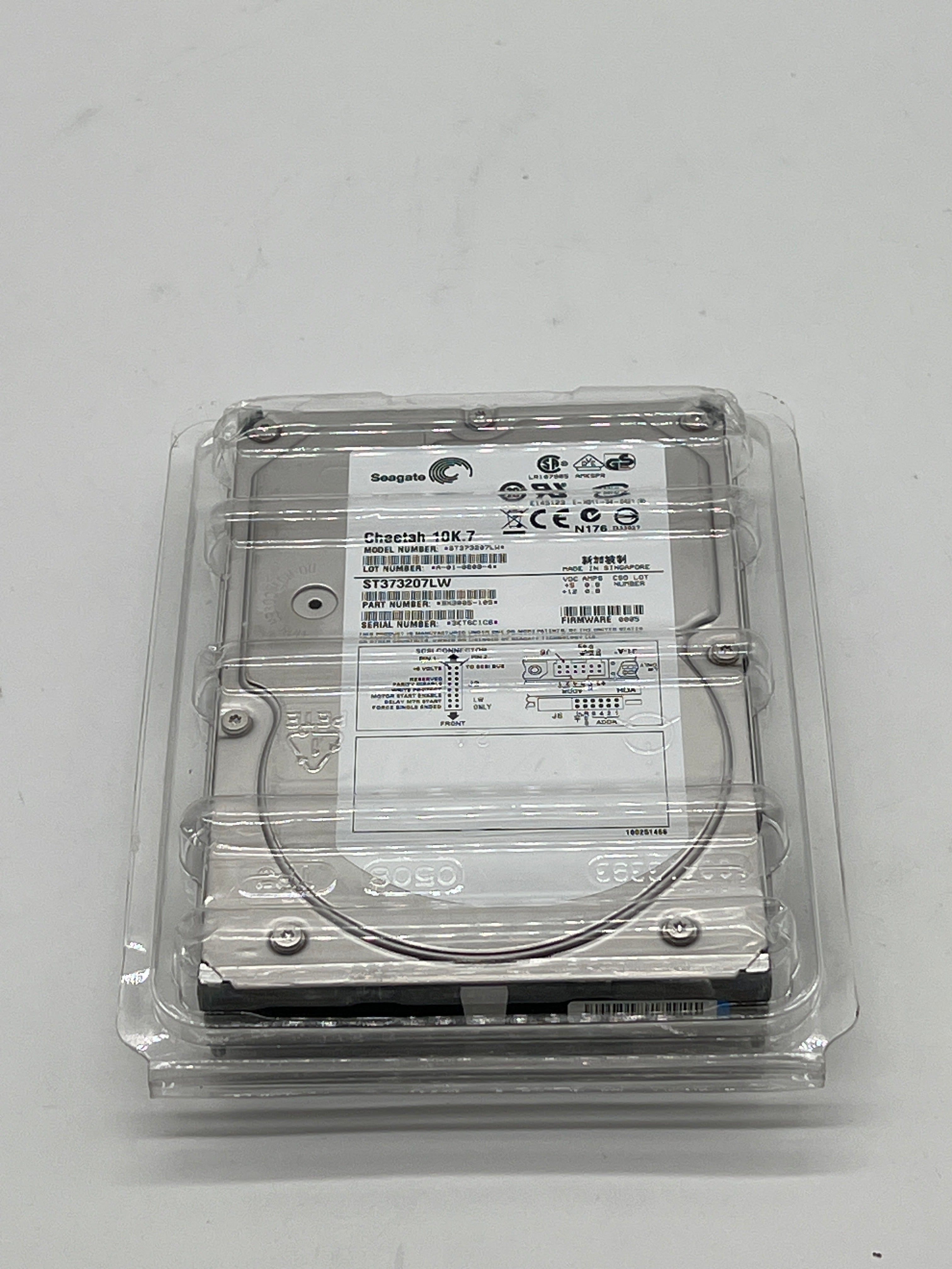 Seagate Cheetah ST373207LW 73GB SCSI 3.5 Internal Hard Drive Silver Open Box