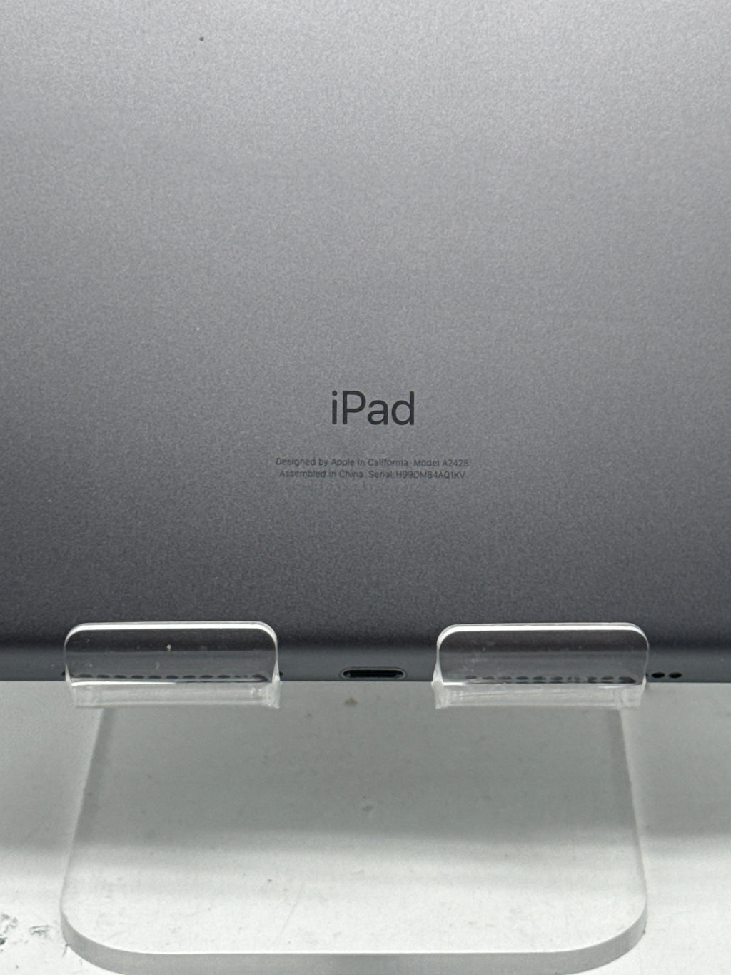 iPad 8th generation Wi-Fi + Cellular 32GB A2428 - Used