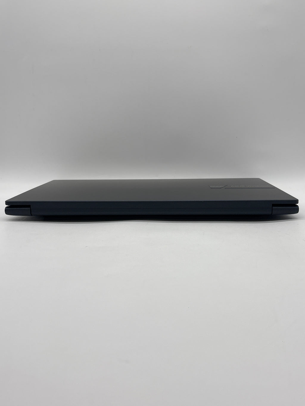 Asus Vivobook X1404VA i7-1355U 12GB RAM 512GB SSD
