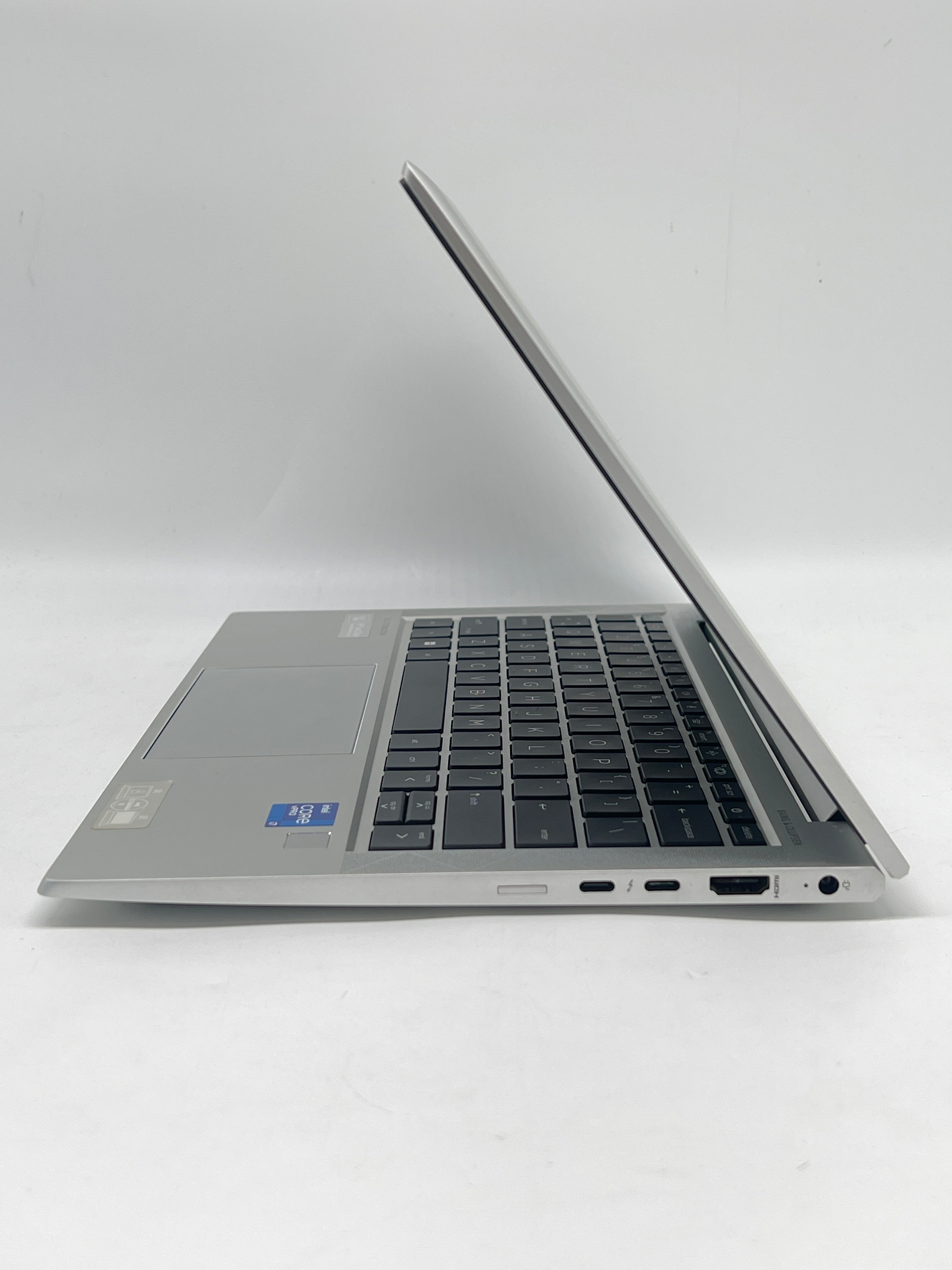 HP EliteBook 830 G8 Core i7-1185G7 16GB RAM 512GB SSD - For Parts (Read)
