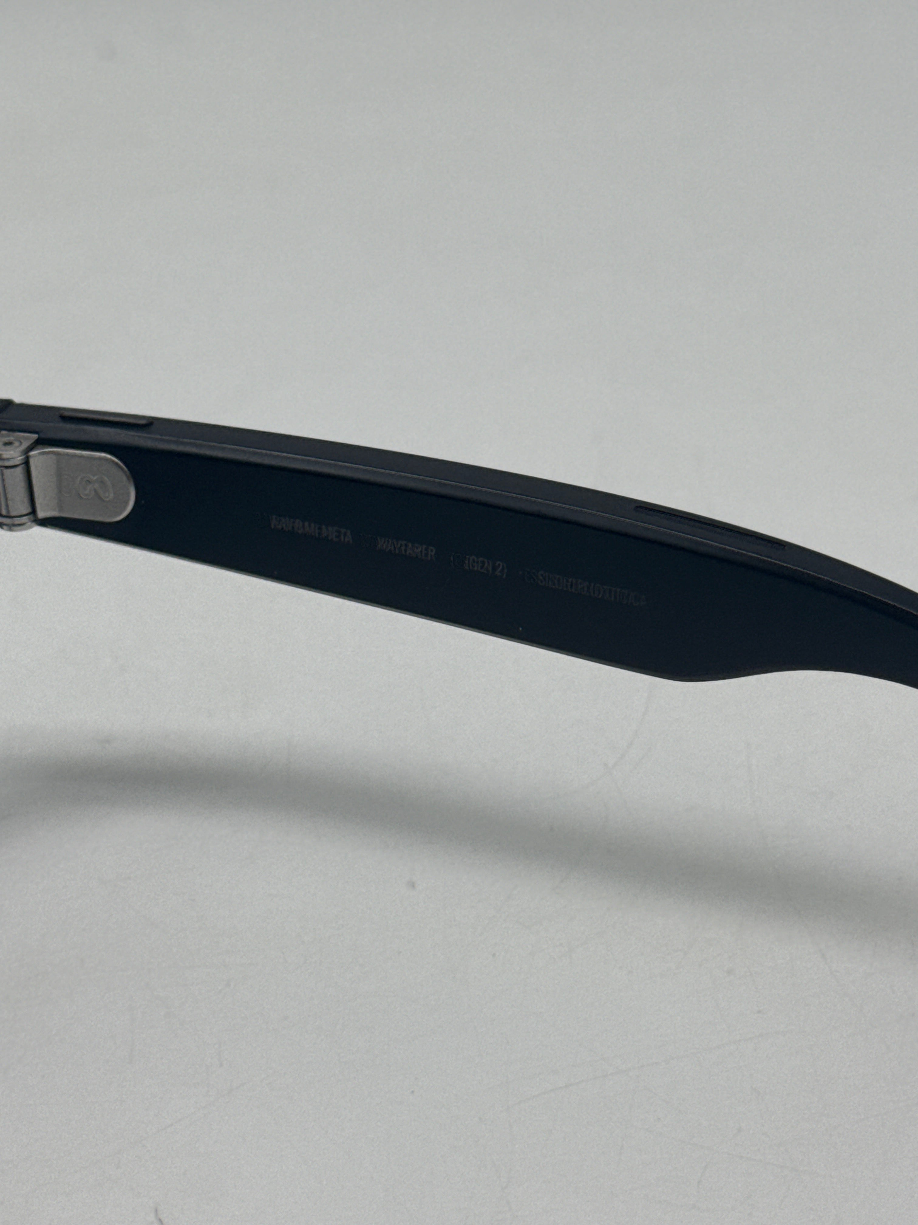 Ray-Ban Meta Wayfarer Gen 2 RW4012 Large Matte Black - Used