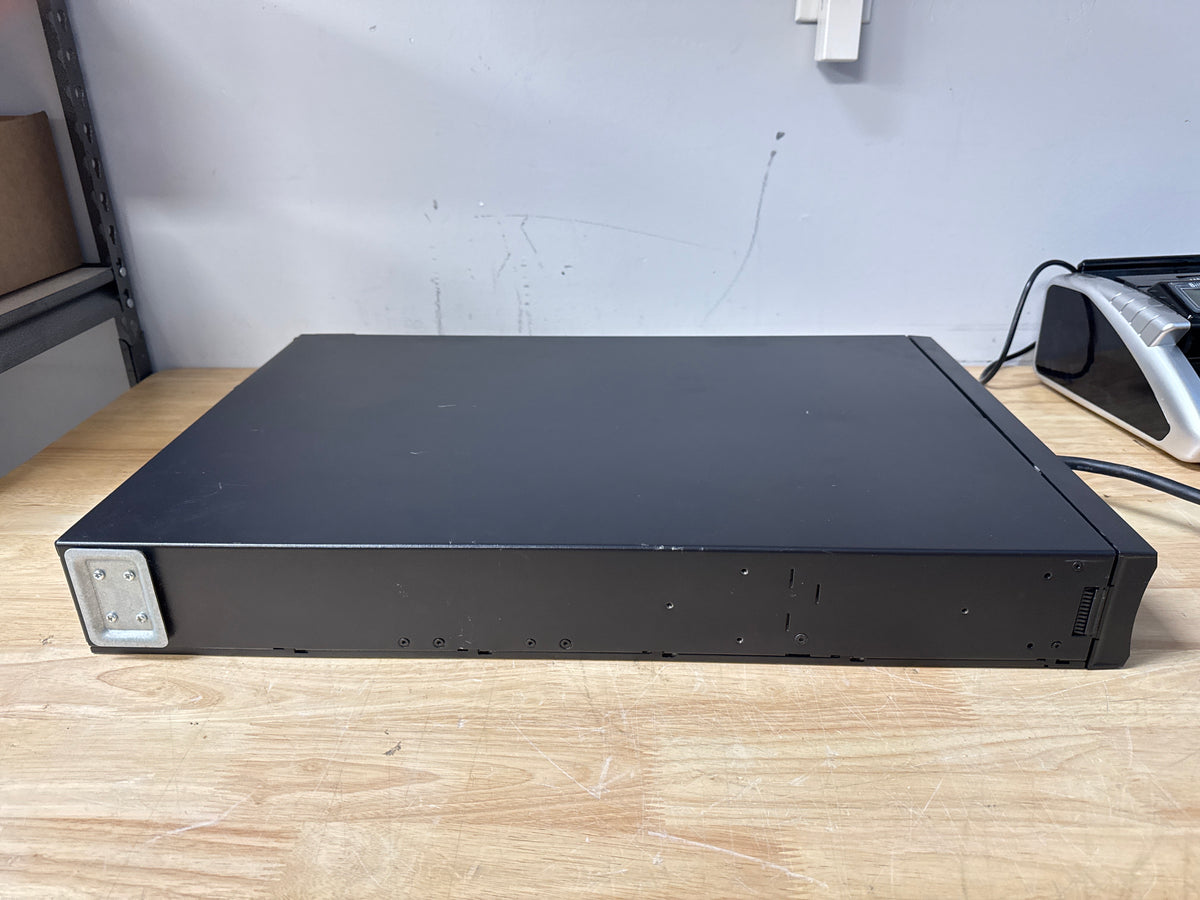 APC Smart-UPS X SMX2000RMLV2UNC 2000VA/1600W Rack/Tower UPS Black - Used