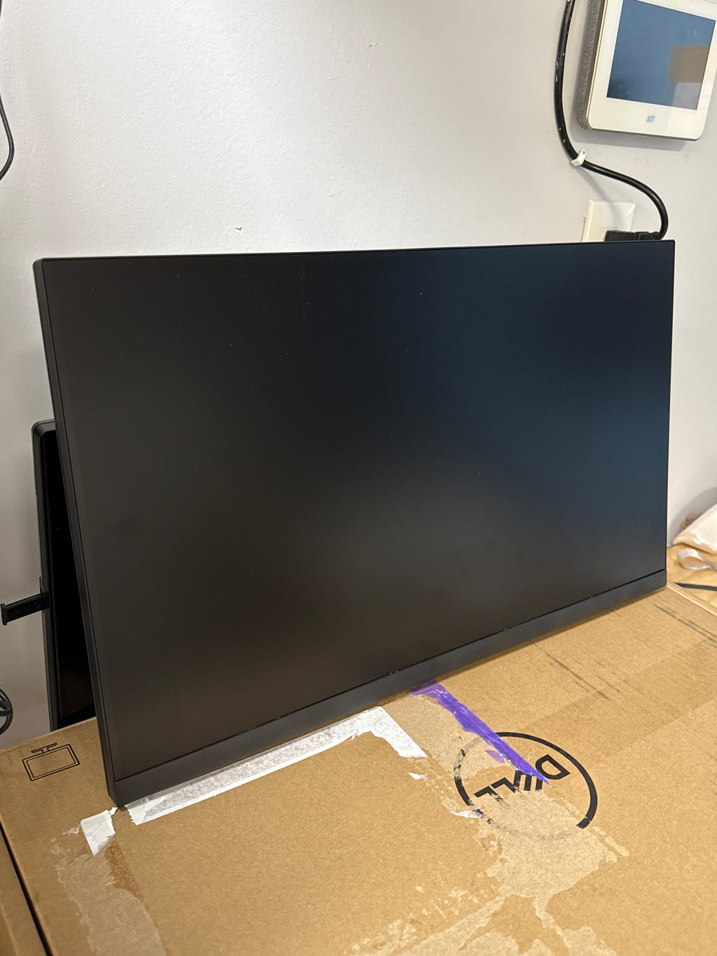 Dell P2222H 22" IPS HD Monitor - Black - DisplayPort, HDMI, USB 3.0, VGA