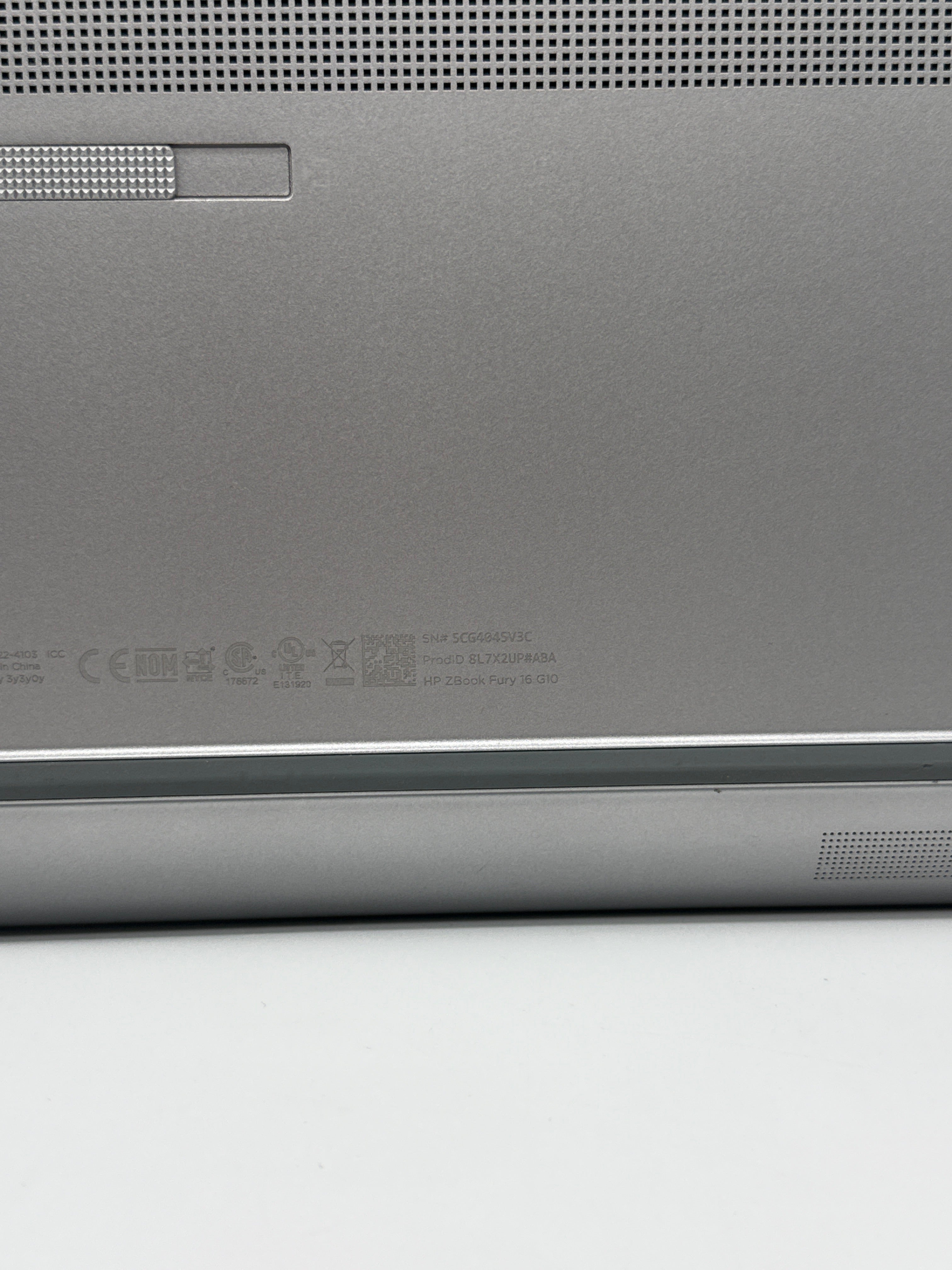 HP ZBook Fury 16 G10 i9-13950HX 32GB RAM 512GB SSD Silver BIOS Locked