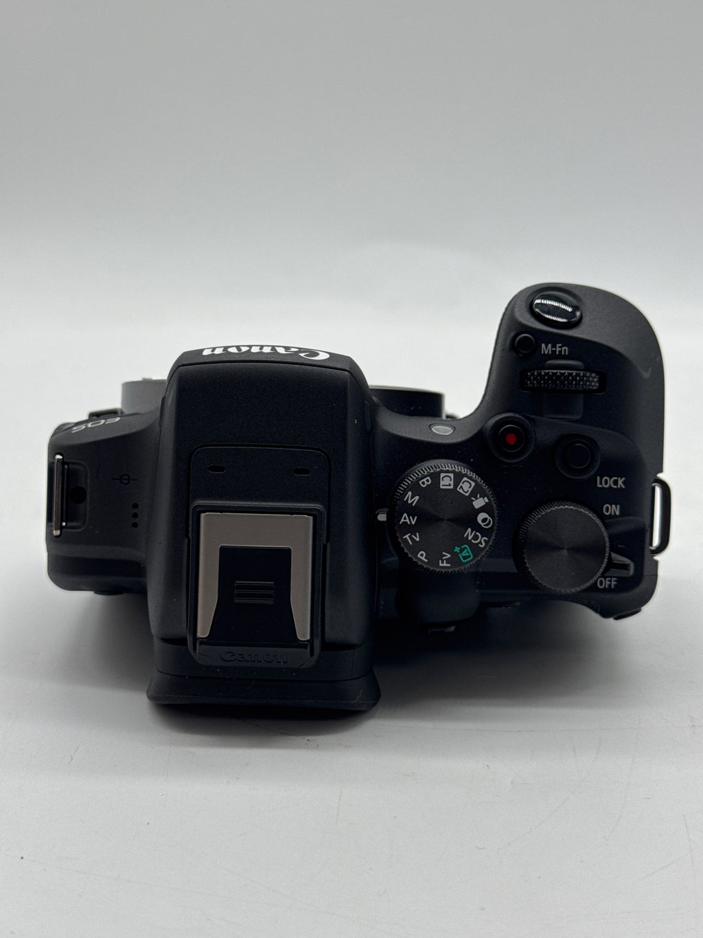 Canon EOS R10 Mirrorless Camera w/ RF-S 18-25mm Lens Black - Used