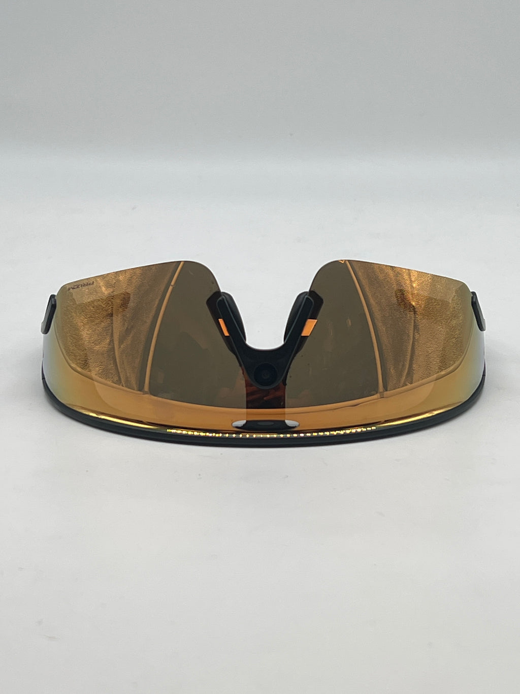 Oakley Meta Vanguard Black Frame Prizm 24K Lenses Smart Glasses W/o Case - Used