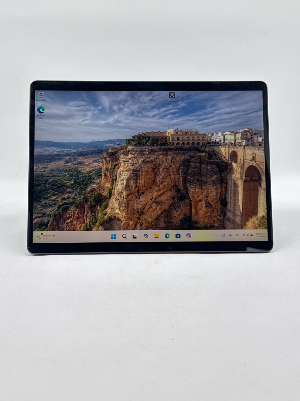Microsoft Surface Pro 9 2038 13" i5-1235U 8GB RAM 256GB SSD - Used
