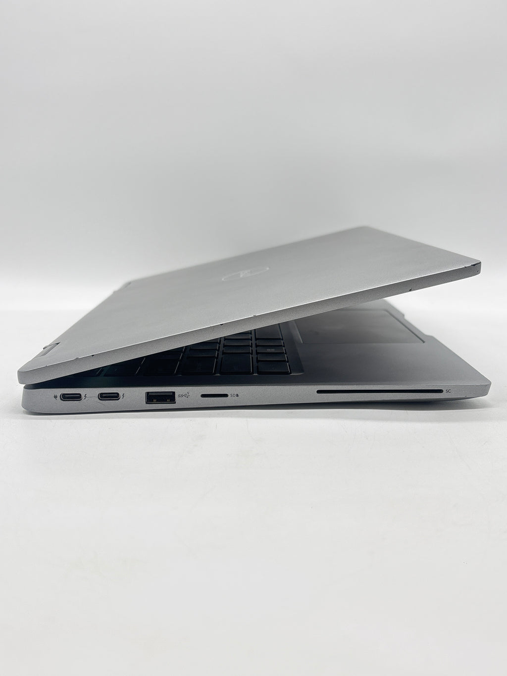 Dell Latitude 5330 i5-1235U 16GB RAM 256GB SSD TOUCH