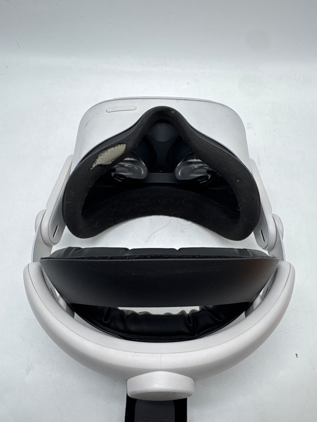 Meta Quest 2 128GB Standalone VR Headset Black - Worn Foam