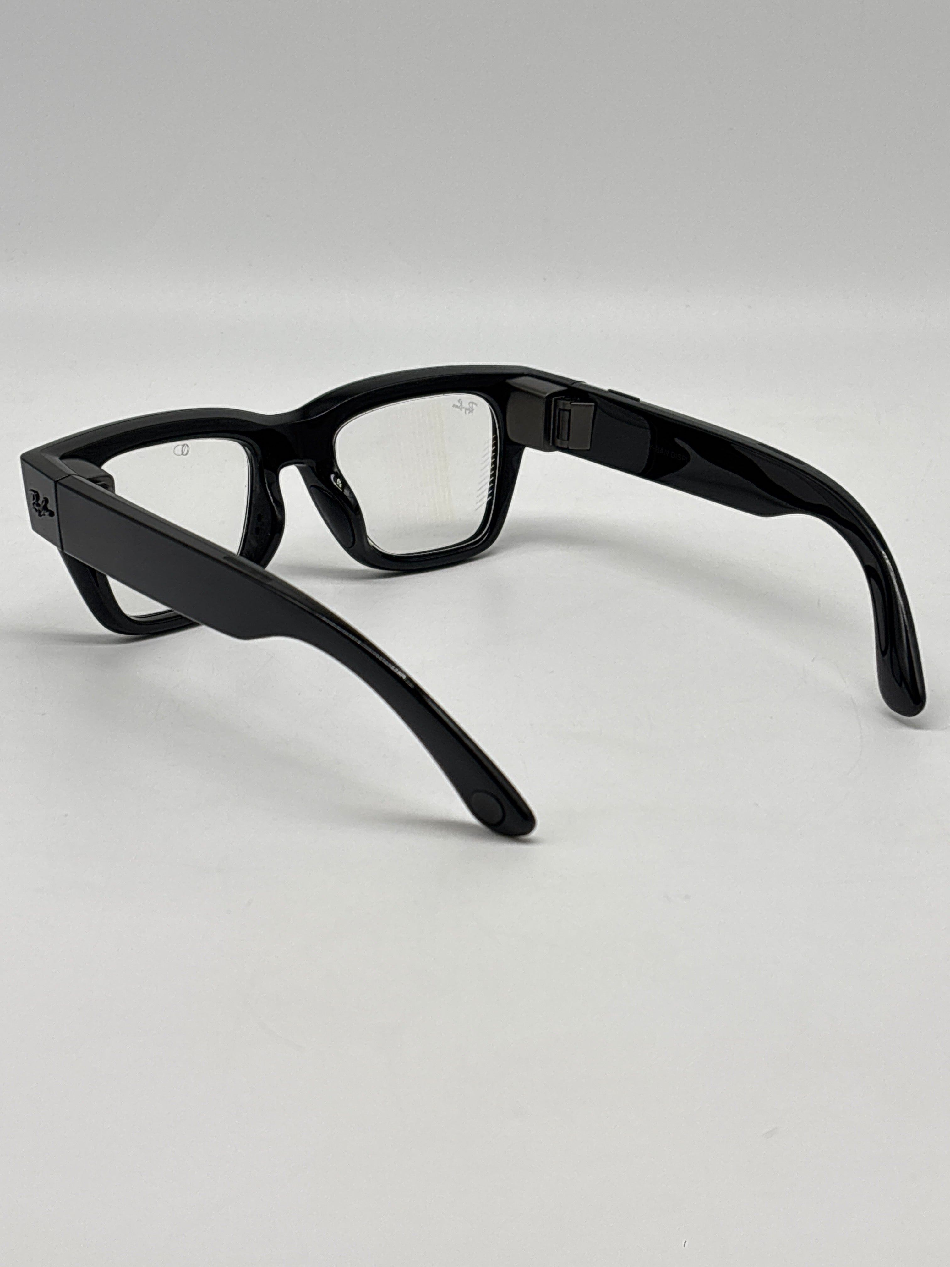 Meta Ray-Ban Display AI Smart Glasses Large Frame with Neural Band Size 3 - Used