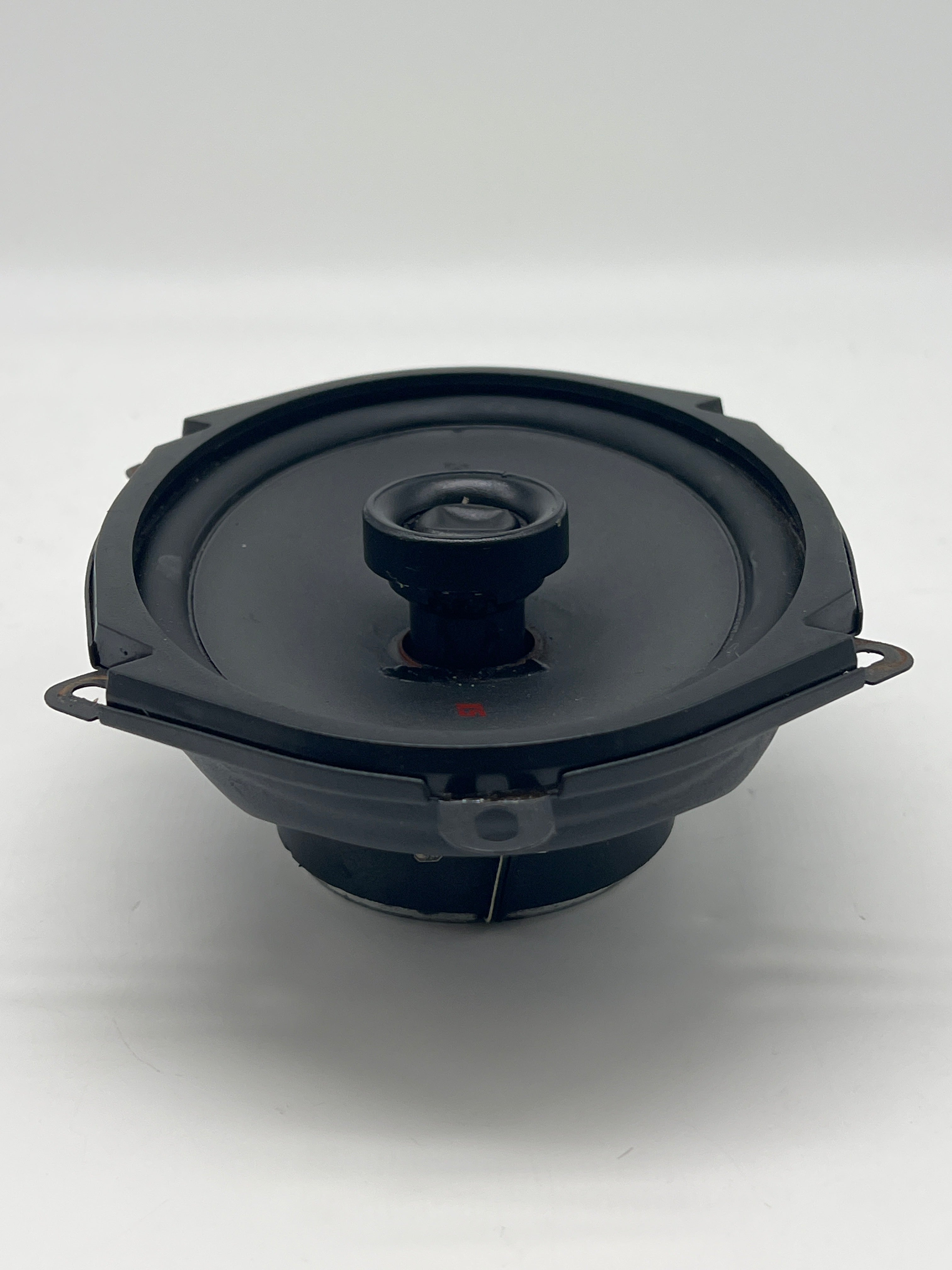 Kicker KSC680 2-Way 4 Ohm Coaxial Speaker Pair - Untested