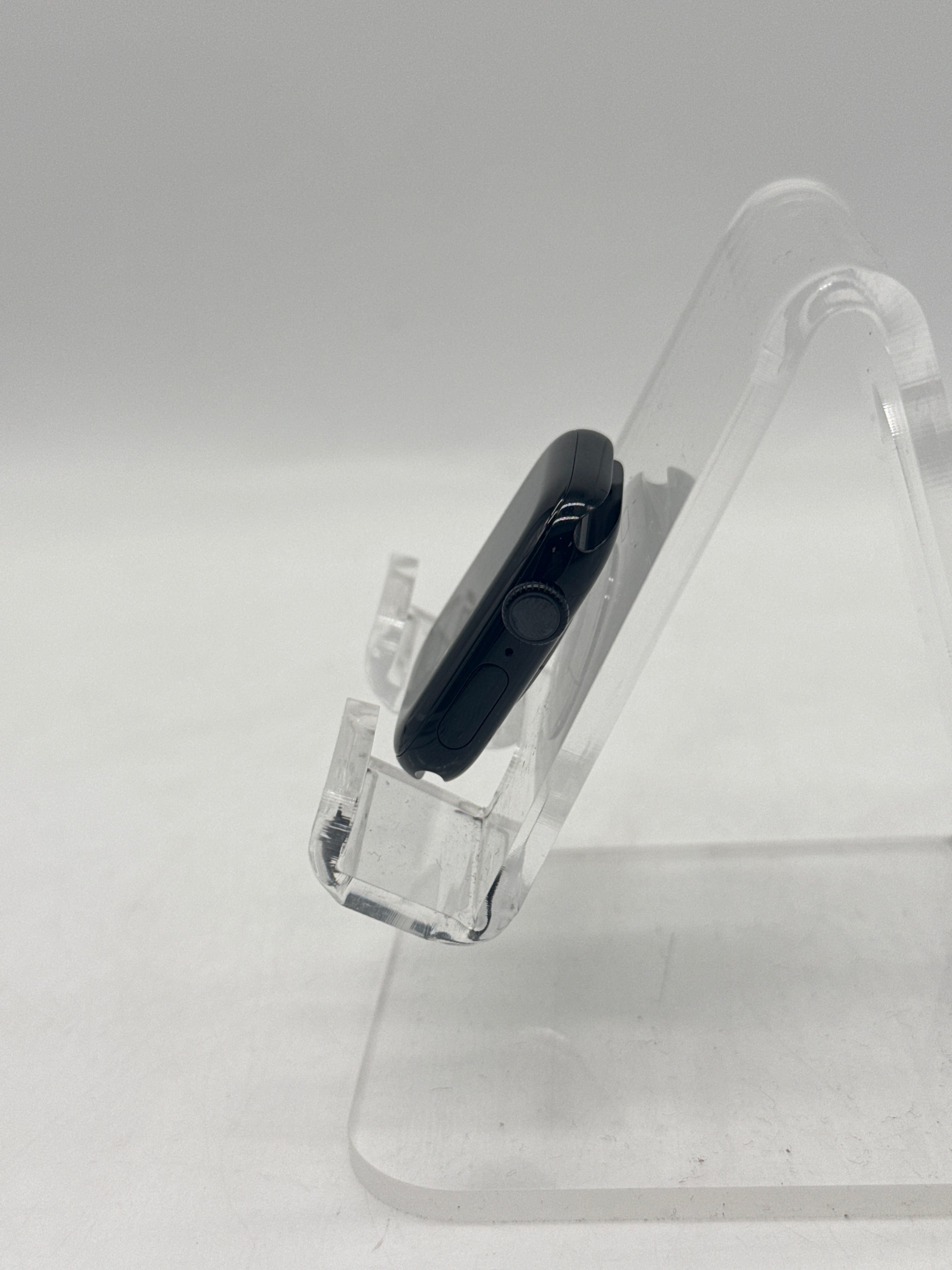 Apple Watch Series 11 42mm MEQT4LW/A GPS Aluminum Jet Black - Used With Box