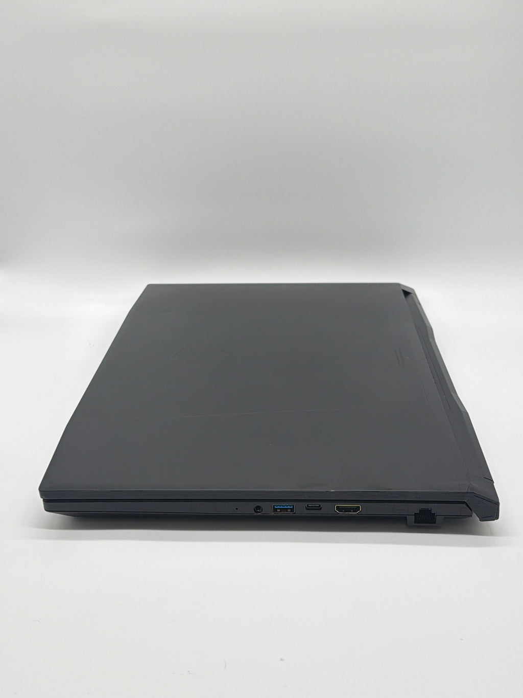 MSI Katana A17 AI B8VE Ryzen 9 8945HS 32GB 1TB RTX 4050 W/ Box and Charger