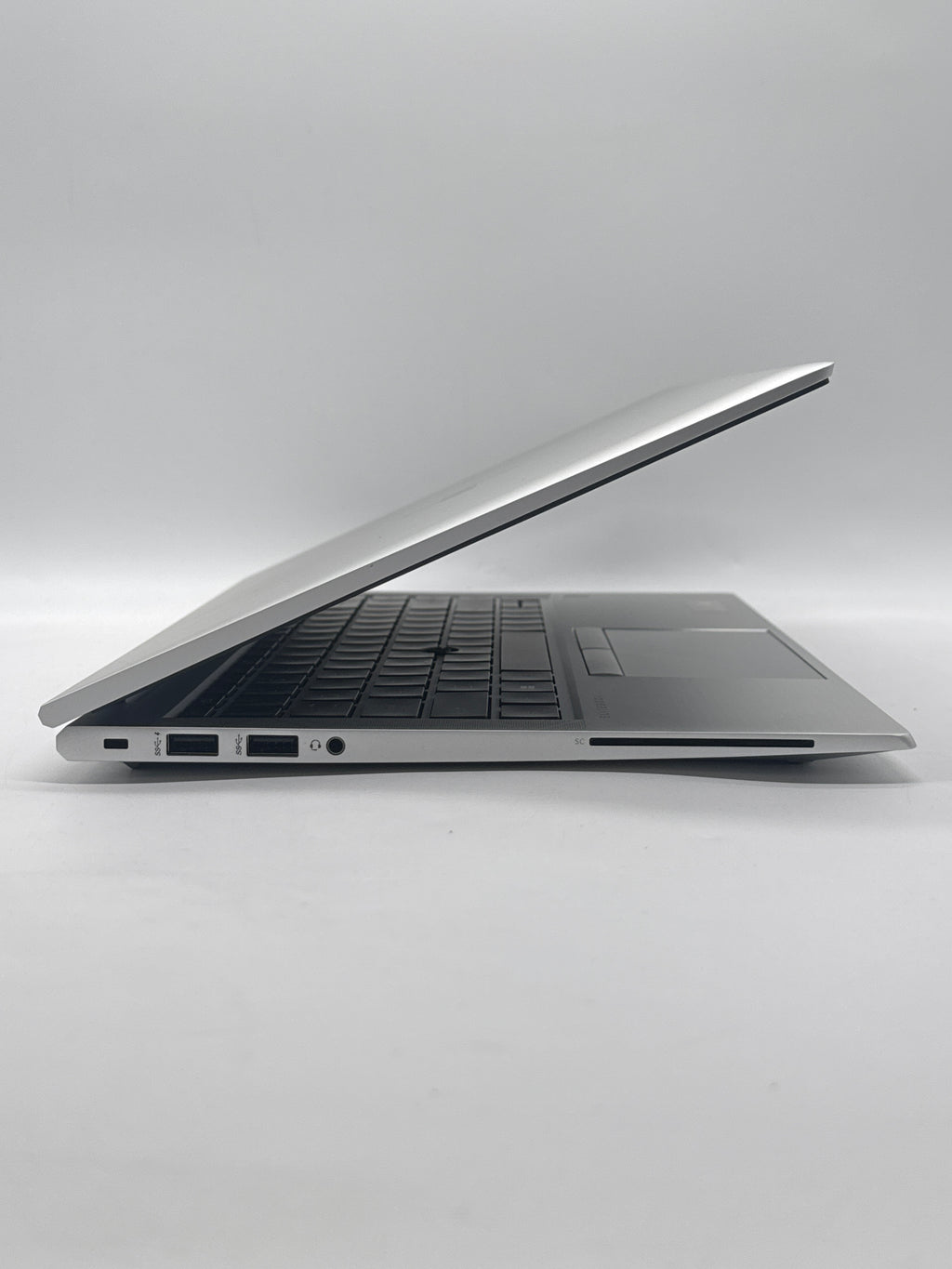 HP EliteBook 845 G8 Ryzen 5 Pro 5650U 16GB RAM 256GB SSD