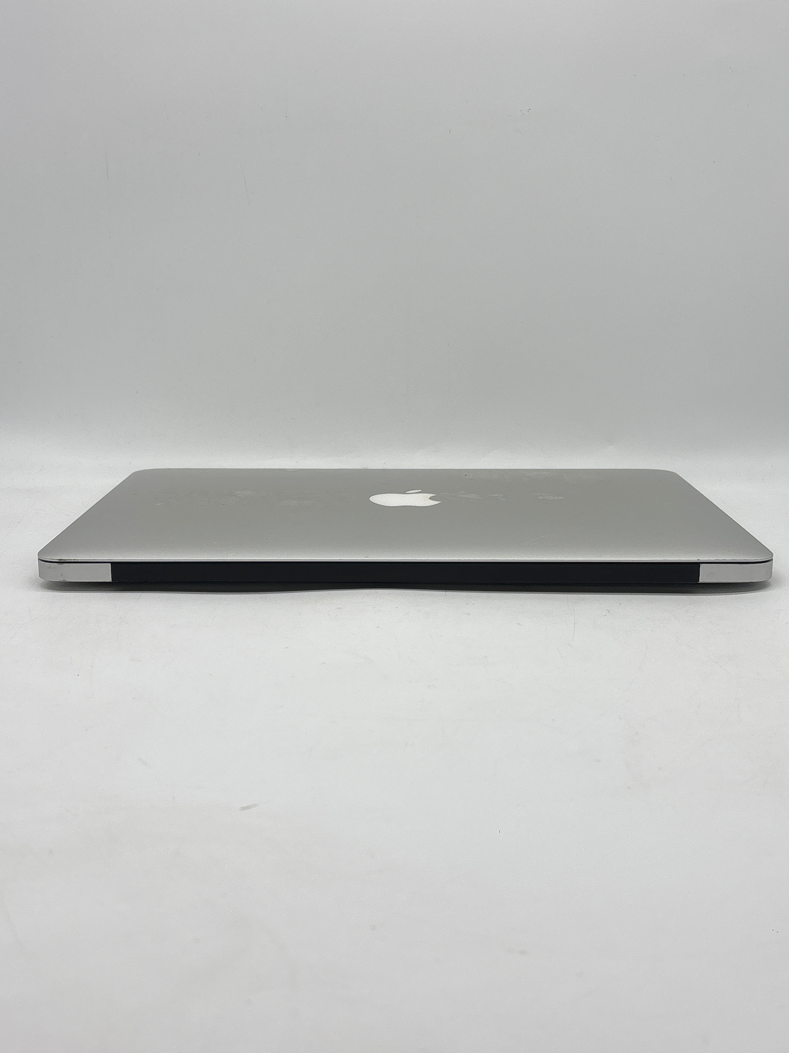Apple MacBook Air 13" 2015 A1466 i5 1.6GHz 4GB RAM 256GB SSD