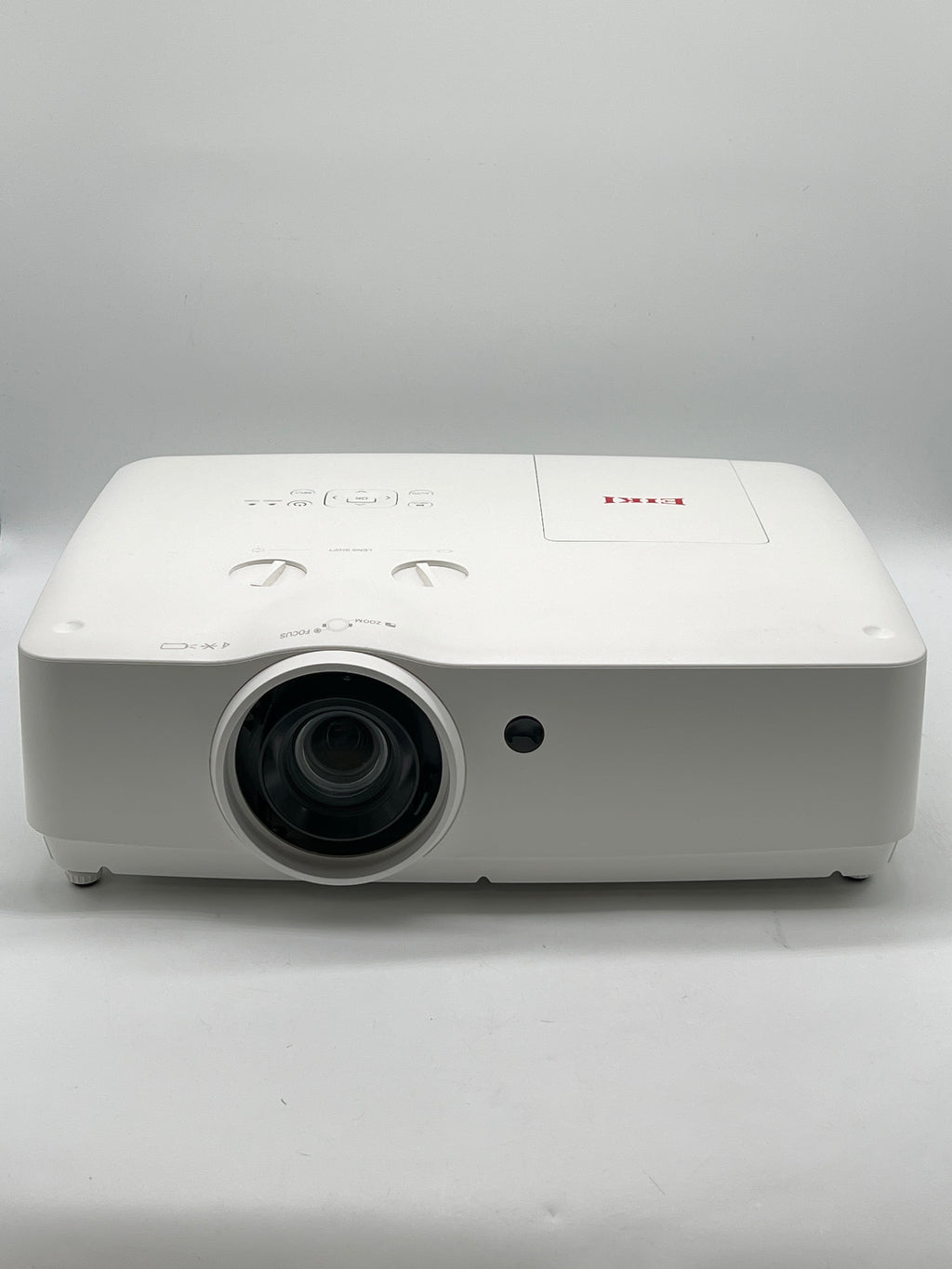 Eiki EK-305U 5000-Lumen WUXGA 3LCD Projector 1920x1200 - Used