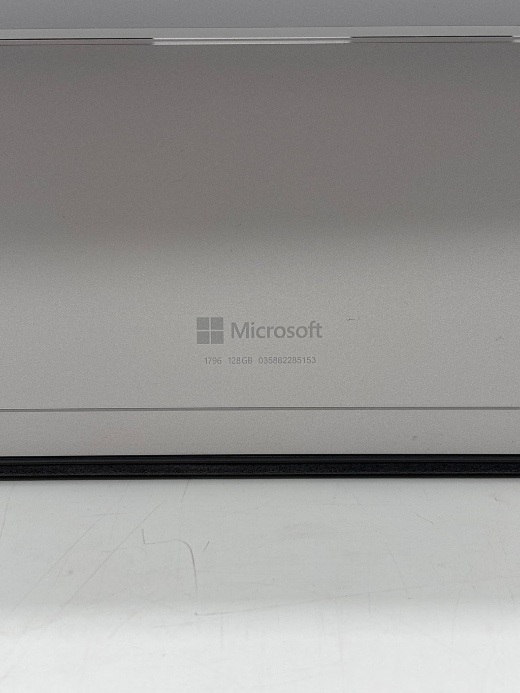 Microsoft Surface Pro 6 i5-8250U 8GB RAM 128GB SSD - For Parts (Cracked Screen)