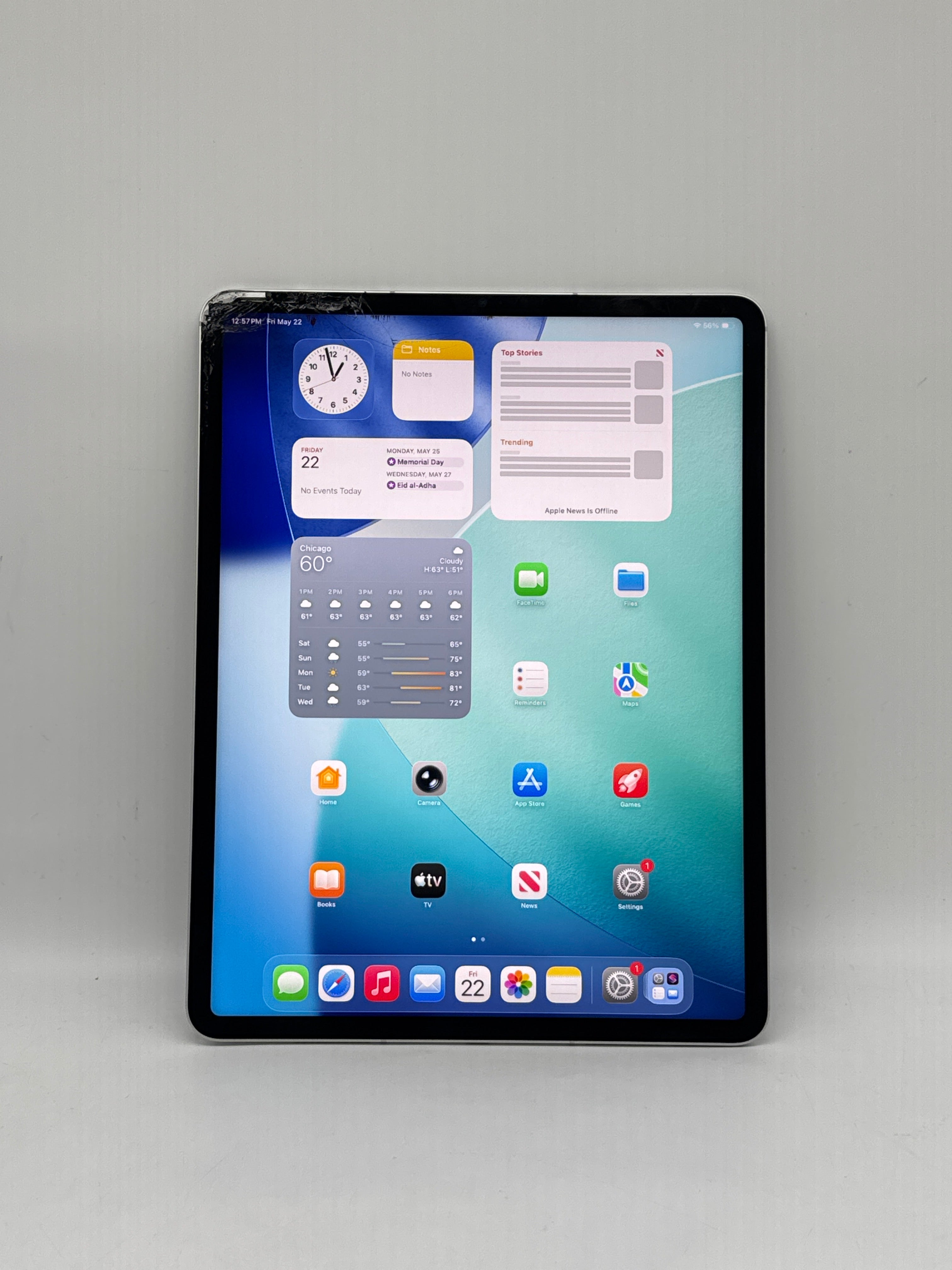 Apple iPad Pro 12.9" (5th Gen) A2379 2TB Unlocked Broken screen