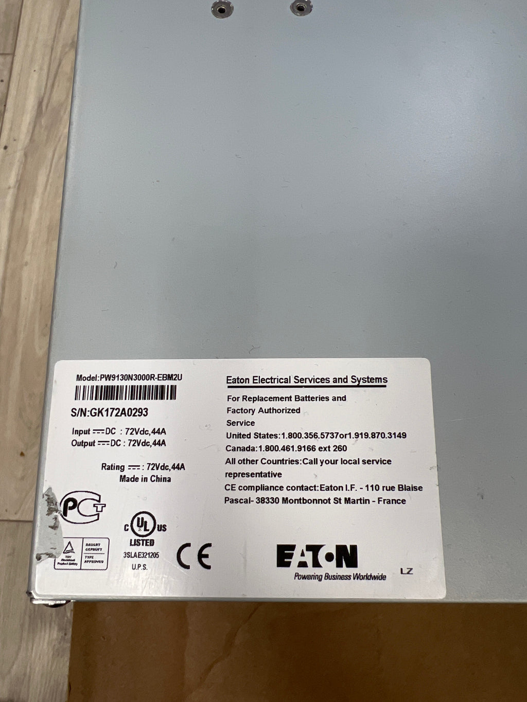Eaton UPS 9130 PW9130N3000R-EBM2U-EBM2U Uninterruptible Power Supply