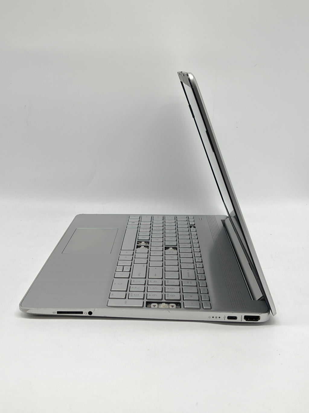 HP 15-ef1038nr AMD Athlon 3150u 4GB RAM 256GB SSD - For Parts (Read)