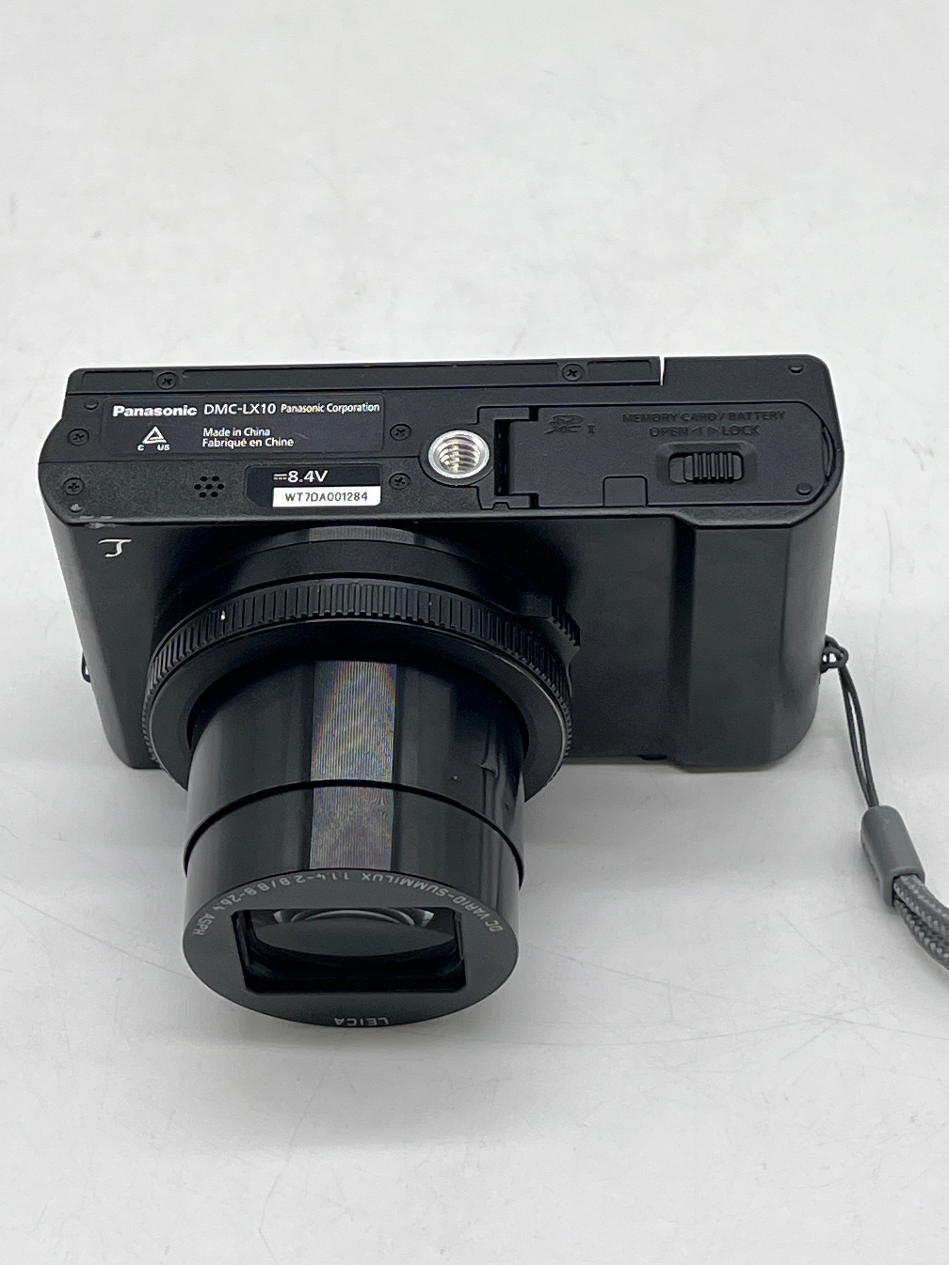 Panasonic LUMIX DMC-LX10 3 in Digital Camera 20.1 MP Black Used