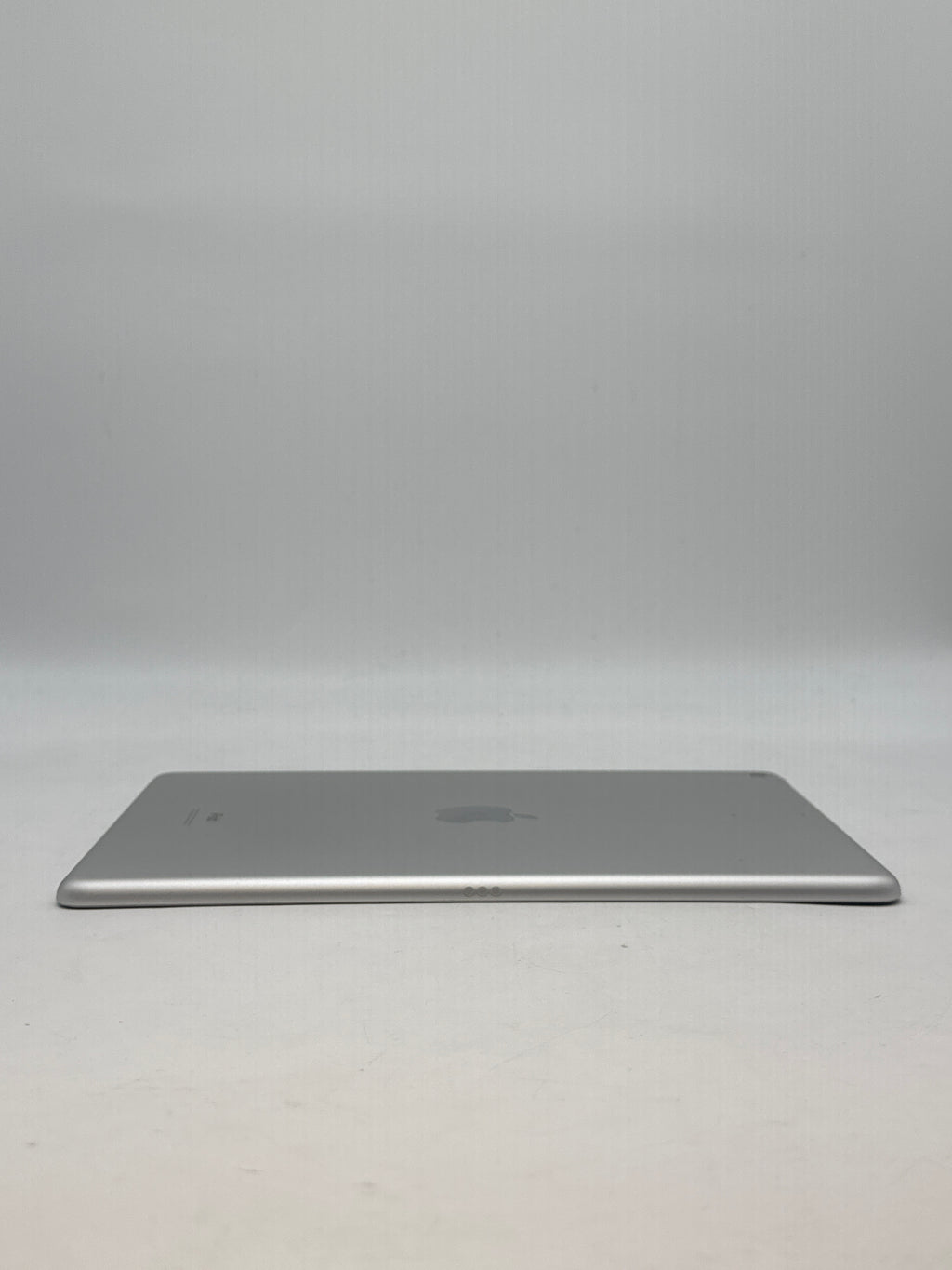 Apple iPad 9th Gen 64GB Wi-Fi 10.2" Silver A2602