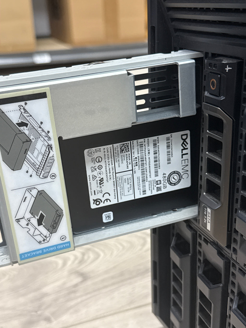 Dell PowerEdge T440 Server Xeon Silver 4214 32GB RAM 1TB HDD + 480GB SSD NO OS