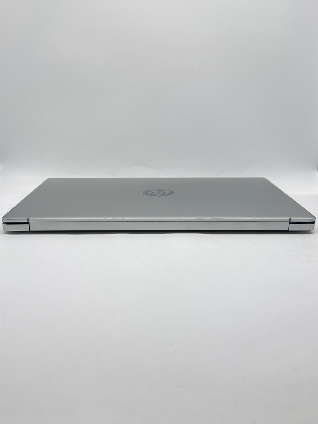 HP 17-cn0023dx 17" Intel Core i5-1135G7 8GB RAM 256GB SSD Silver - Used