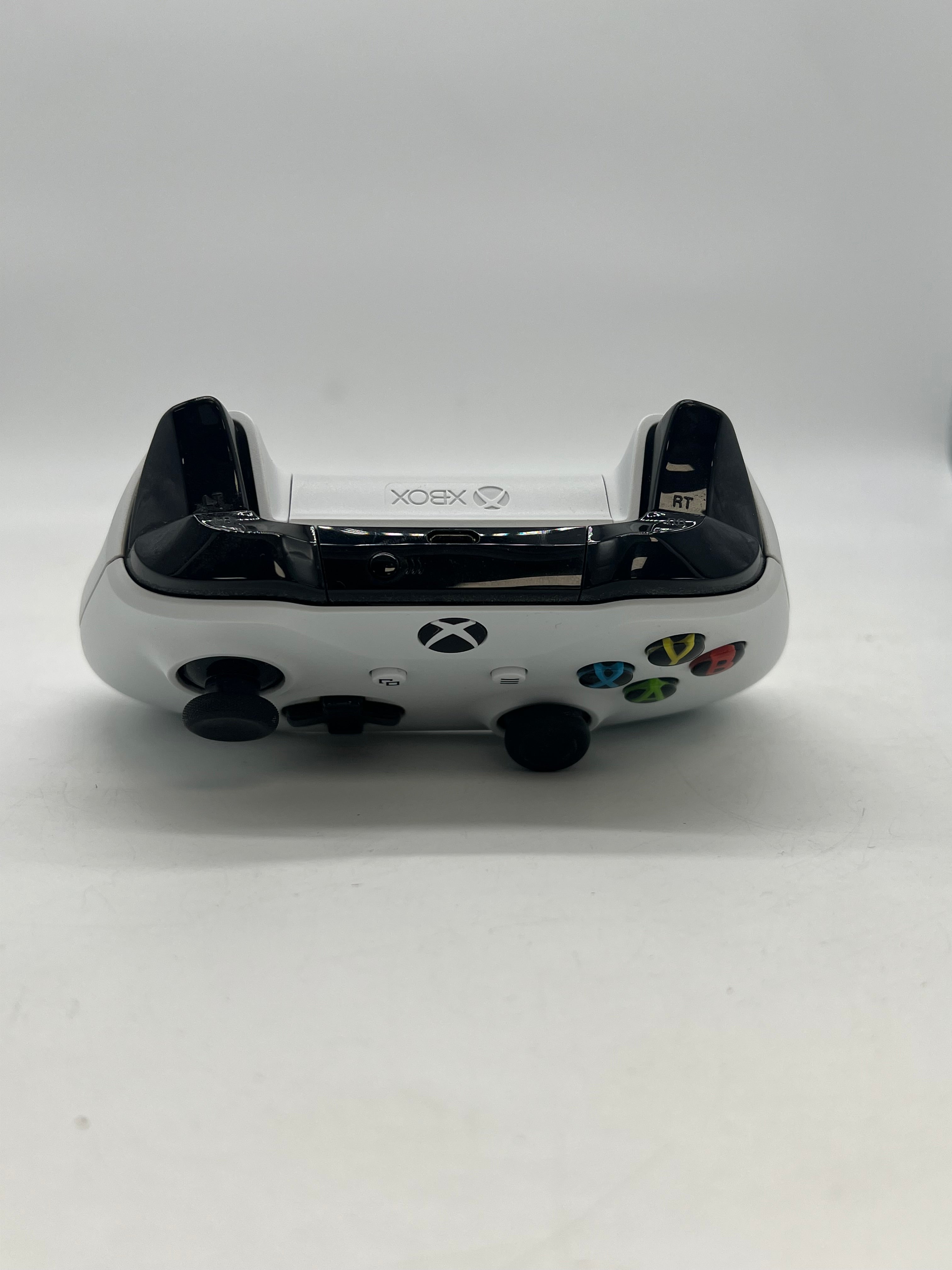 Xbox One S (1681) 2016 White 500GB Home Console - Used