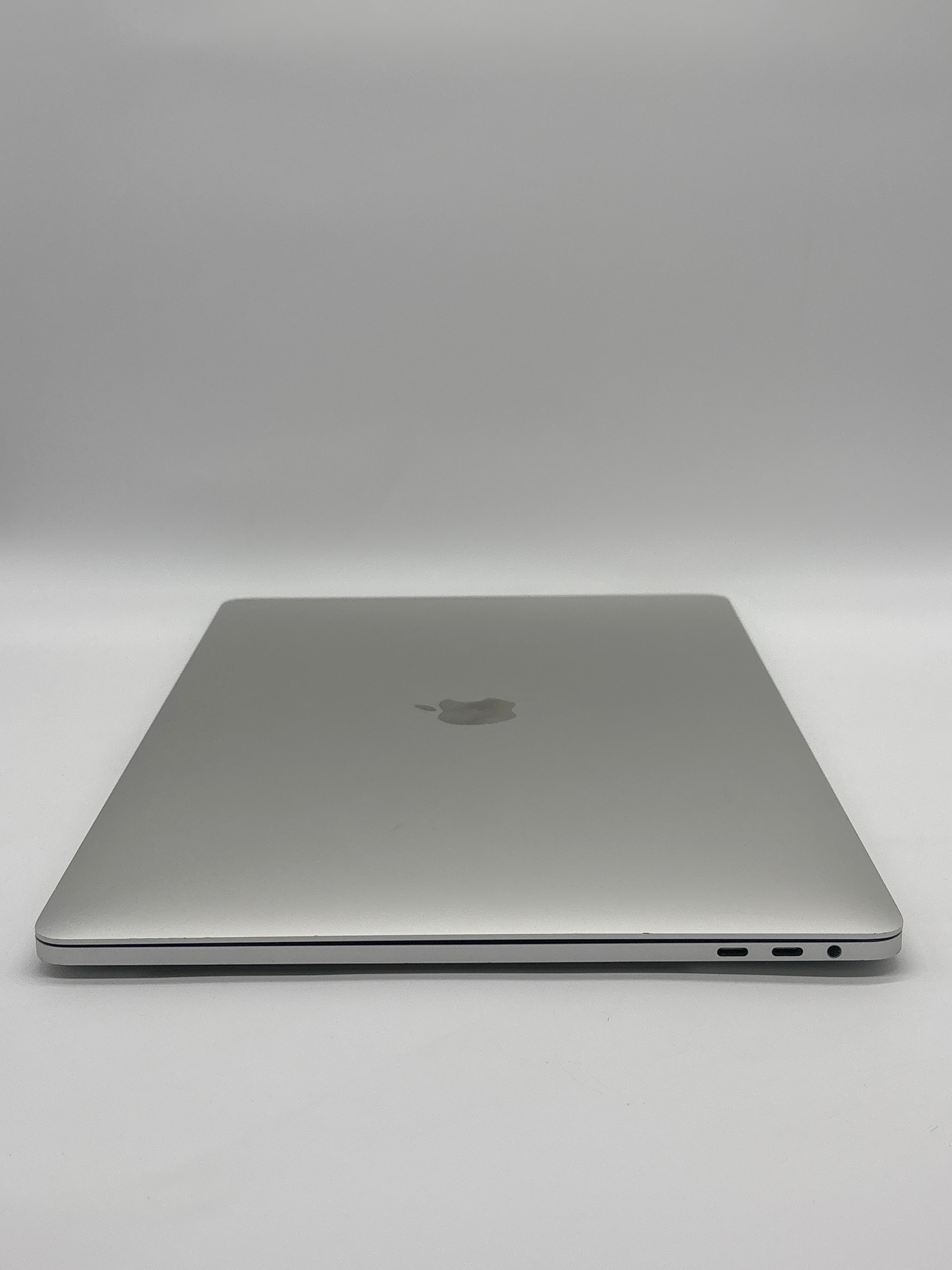Apple MacBook Pro A1707 Ventura Intel Core i7 16GB RAM 256GB - Used