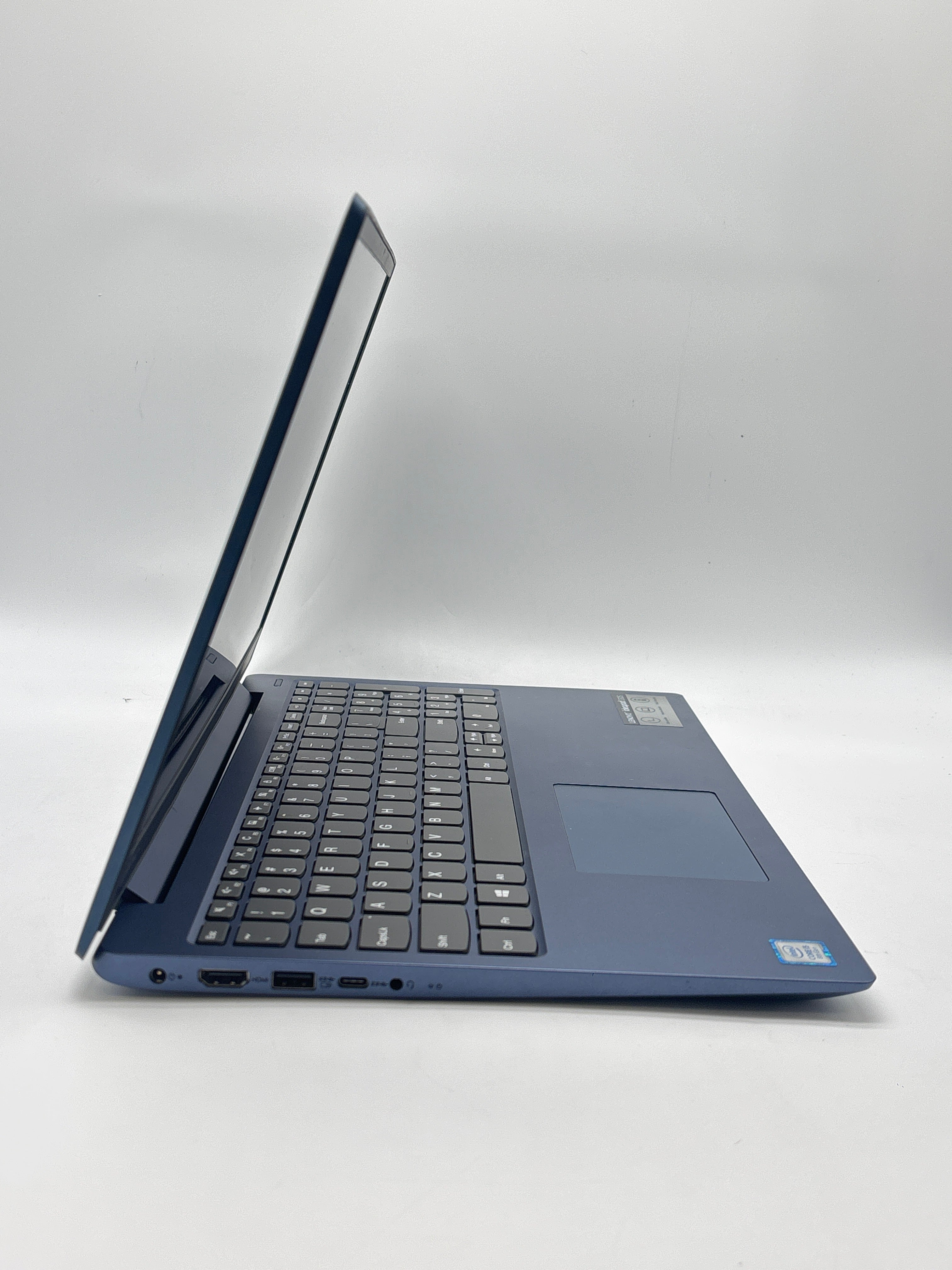 Lenovo IdeaPad 330S-15IKB  i5-8250U 4GB RAM 1TB SSD - Used