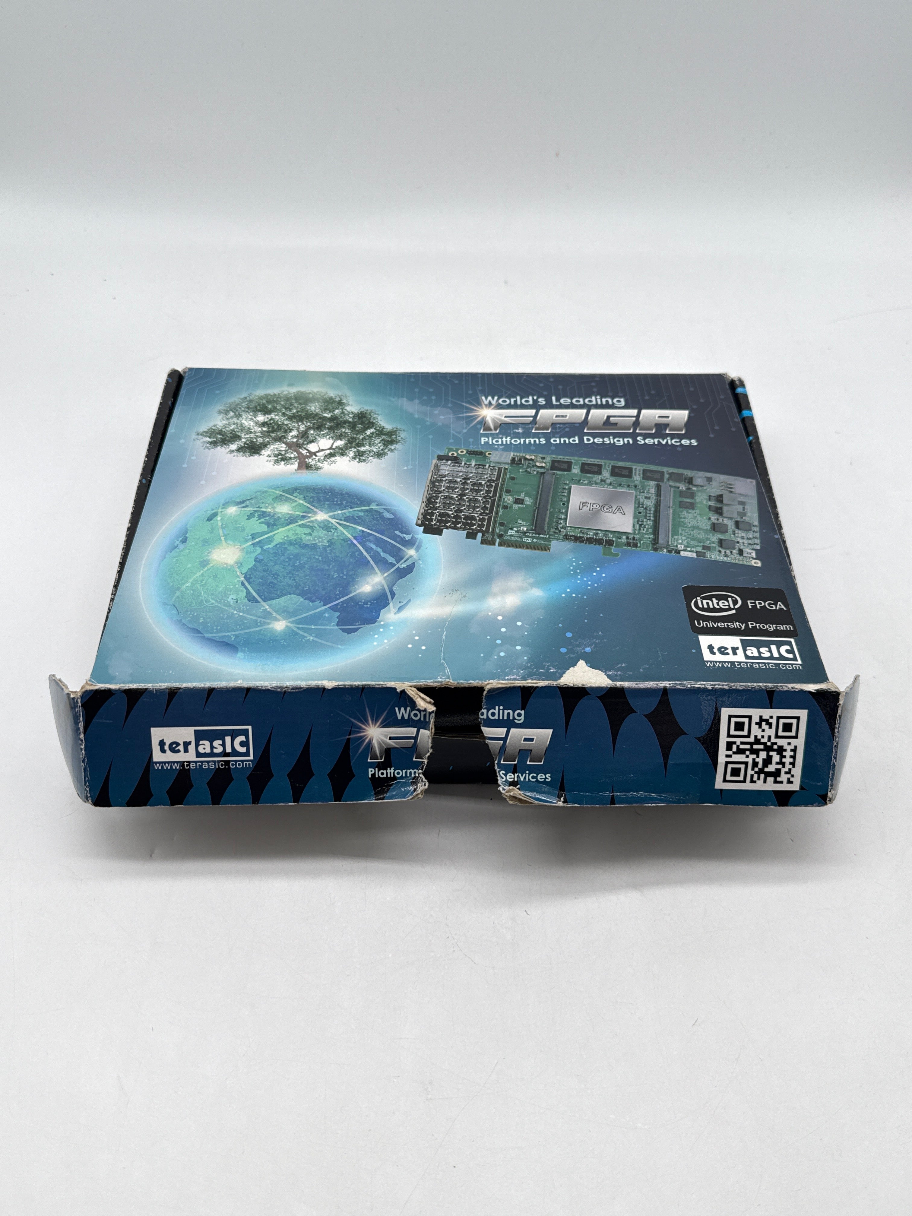 Terasic DE0-CV FPGA Development Board System - Used With Box