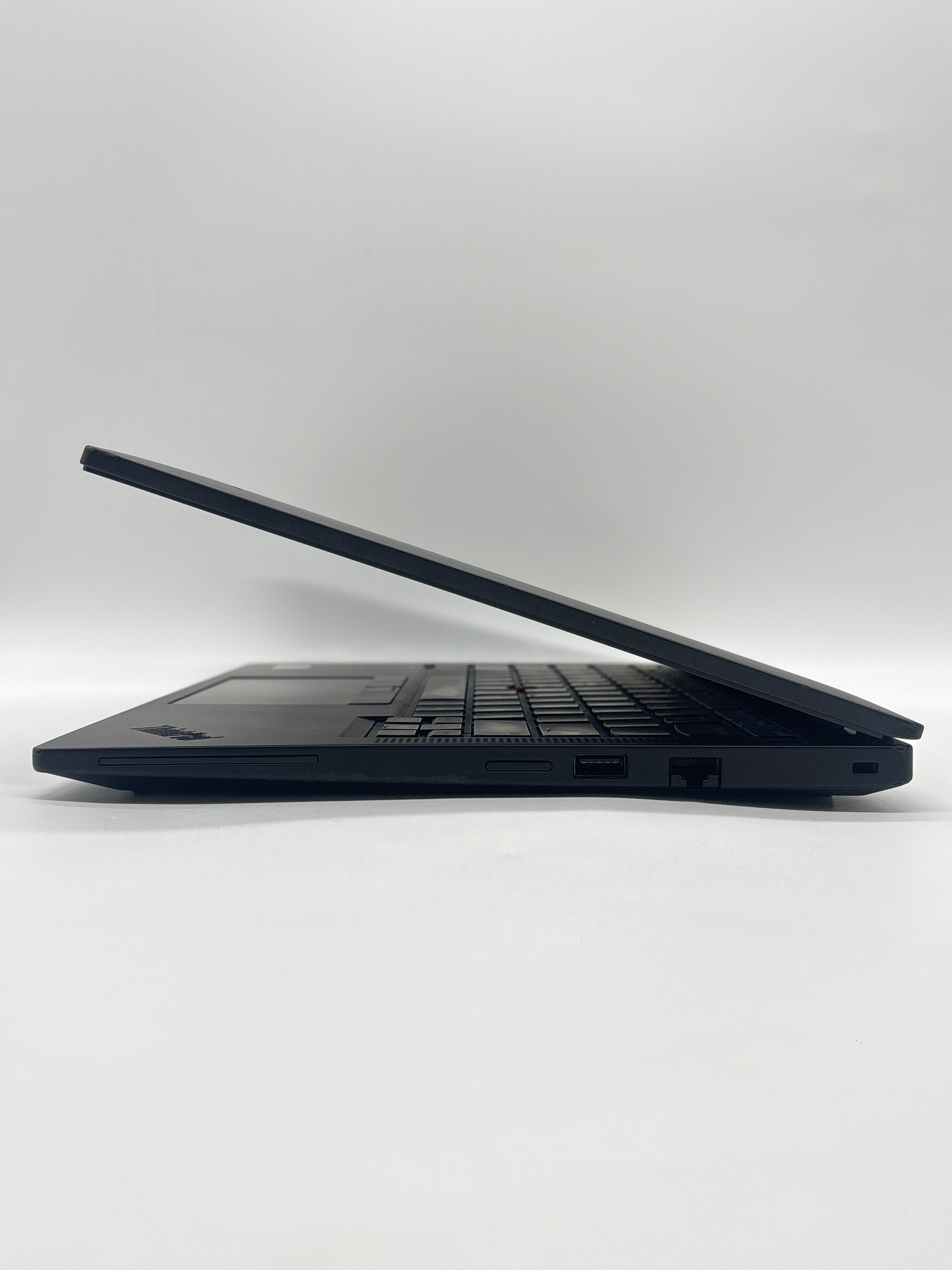 Lenovo ThinkPad T14 Gen 5 Ryzen 7 Pro 8840U 16GB RAM 512GB SSD - Read DESC