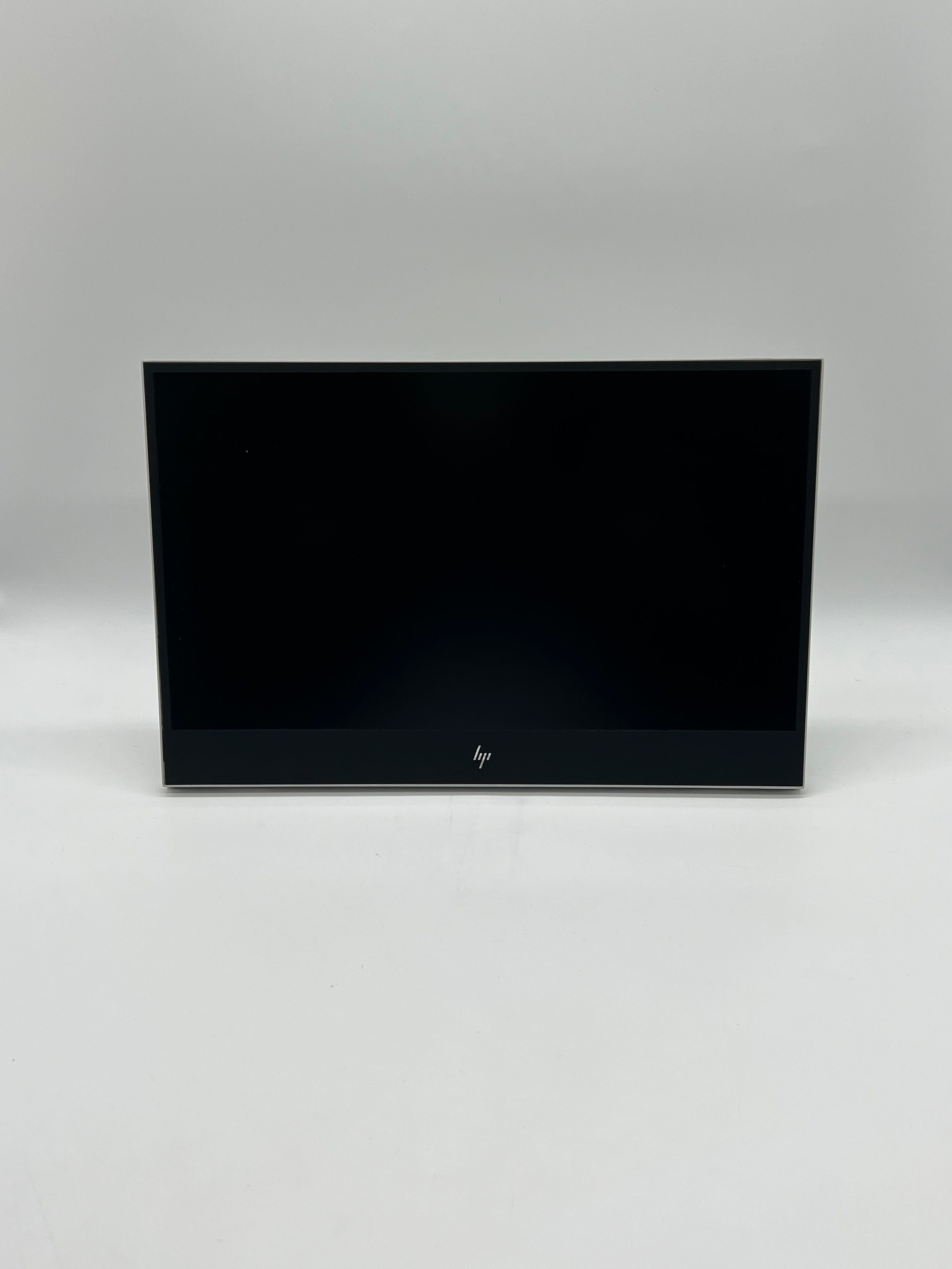 HP E14 G4 14 Inch FHD Portable Monitor IPS LED 1920x1080 Silver Used