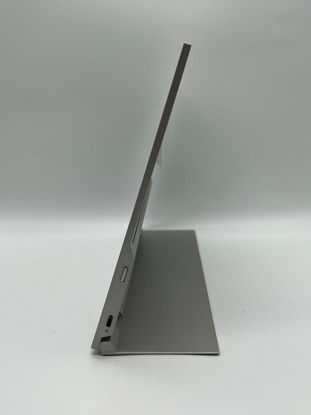 HP E14 G4 14 Inch FHD Portable Monitor IPS LED 1920x1080 Silver Used