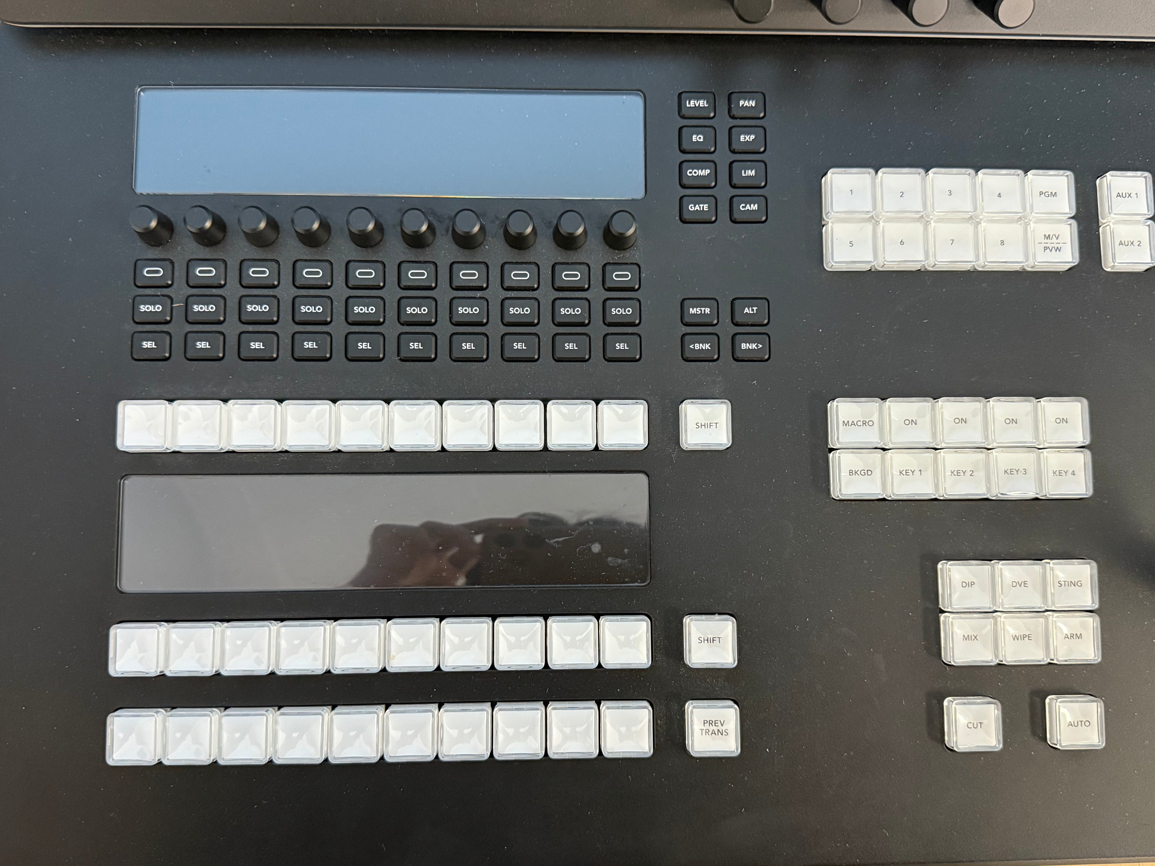 Blackmagic Design ATEM Television Studio HD8 ISO Live Production Switcher