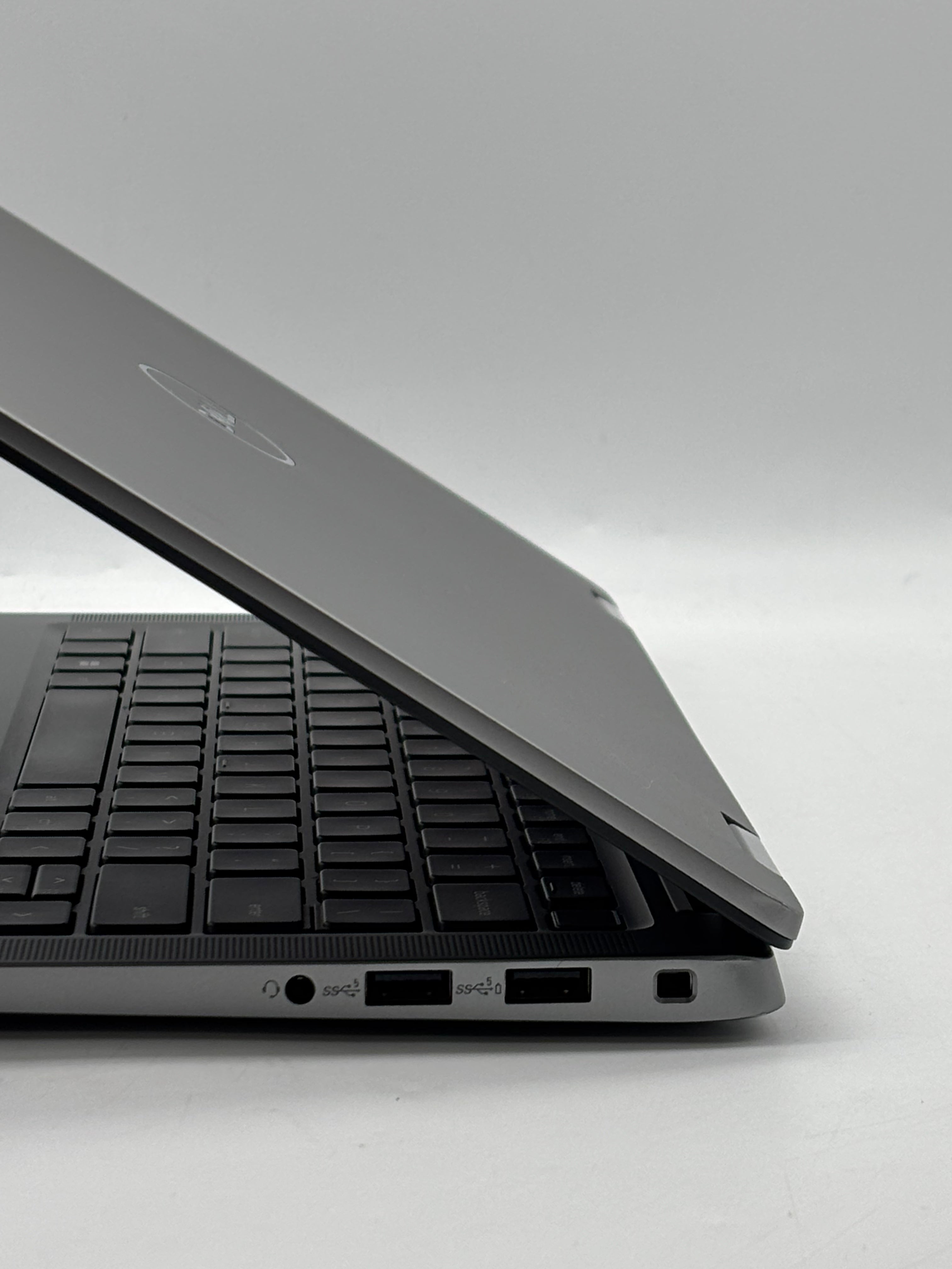 Dell Latitude 7440 14" i5-1345U 32GB RAM 256GB SSD Gray - Remotely Managed