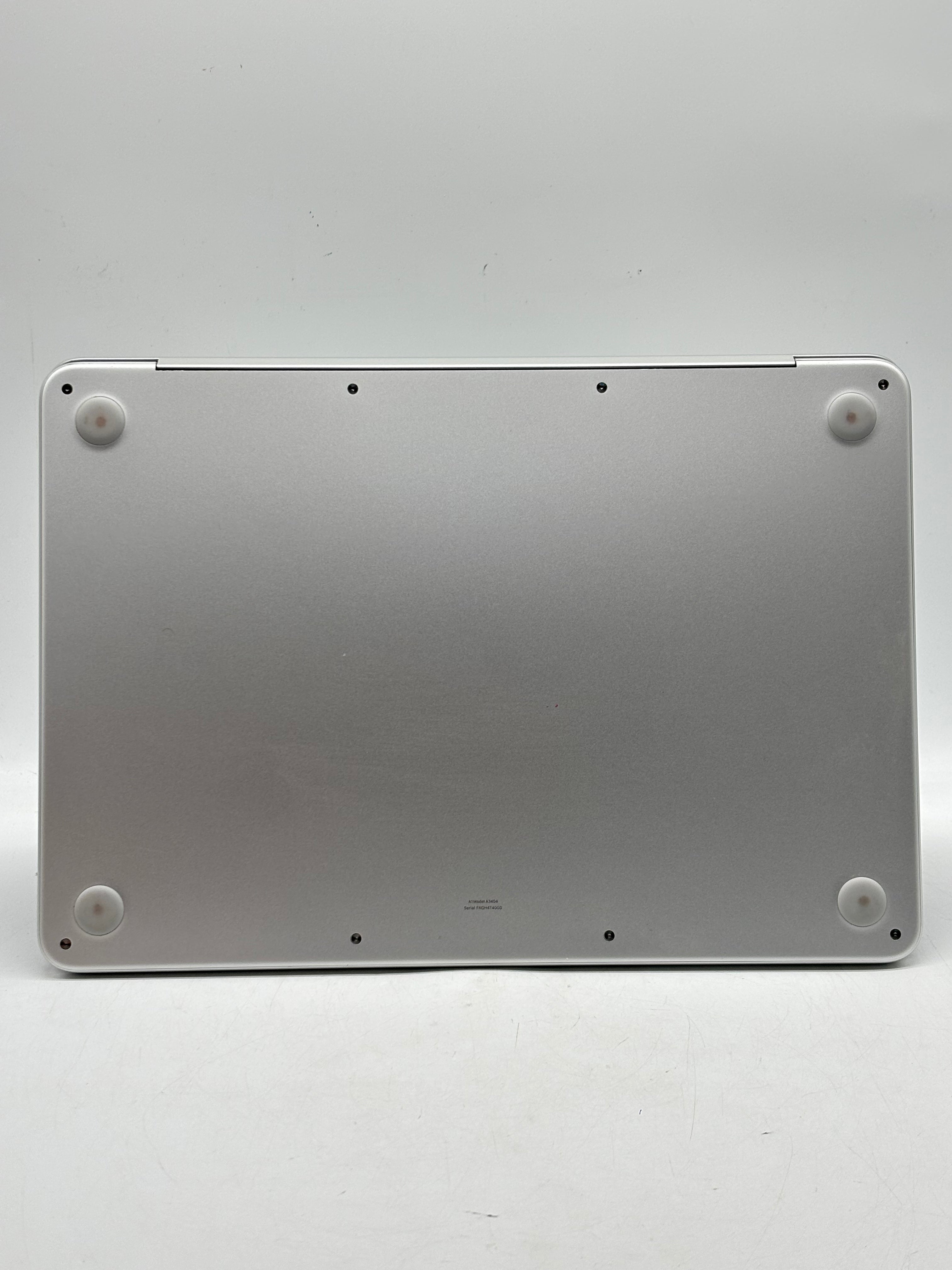 Apple MacBook Neo A3404 13" A18 Pro 8GB RAM 256GB SSD Silver - Used