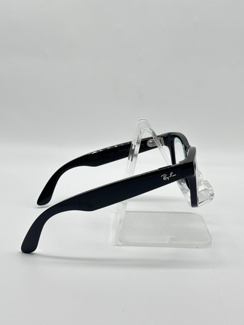 Ray-Ban Meta Wayfarer Gen 1 Smart Glasses RW4006 32GB Black - Used