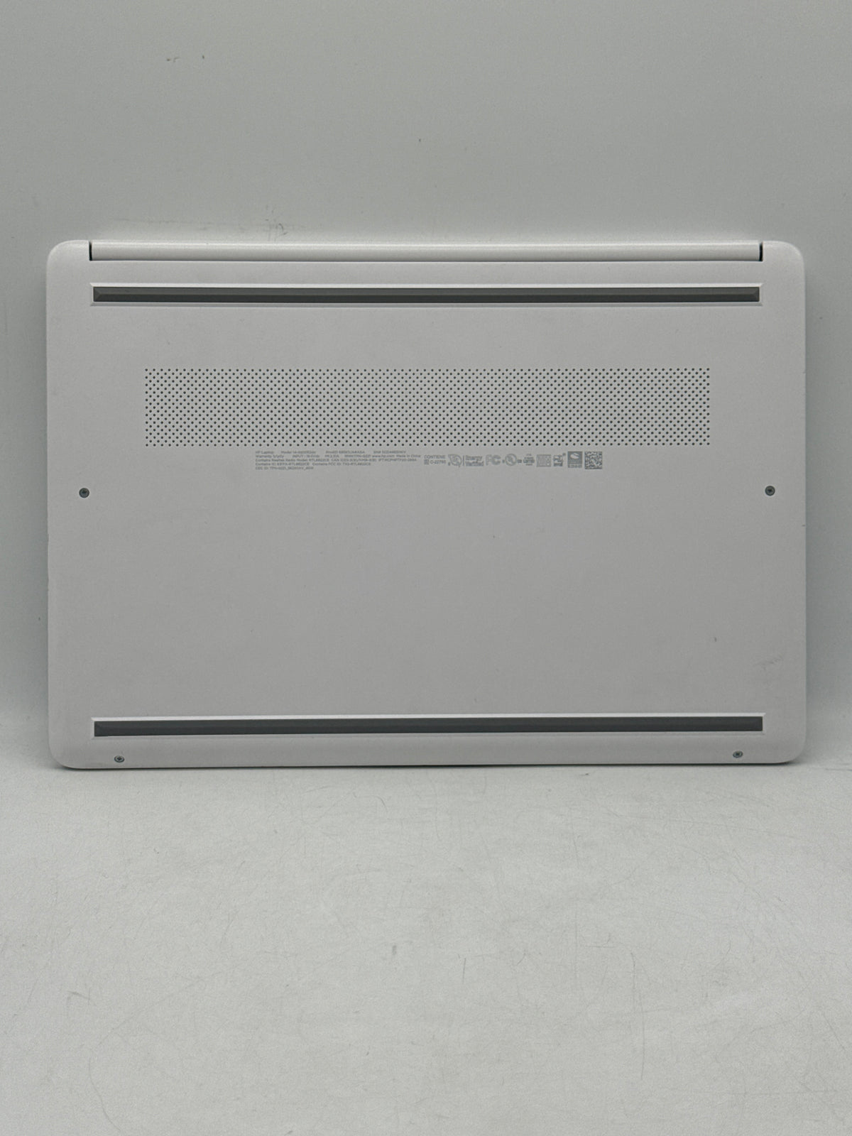 HP 14-dq0052dx 14in Celeron N4120 4GB RAM 64GB SSD White - Used