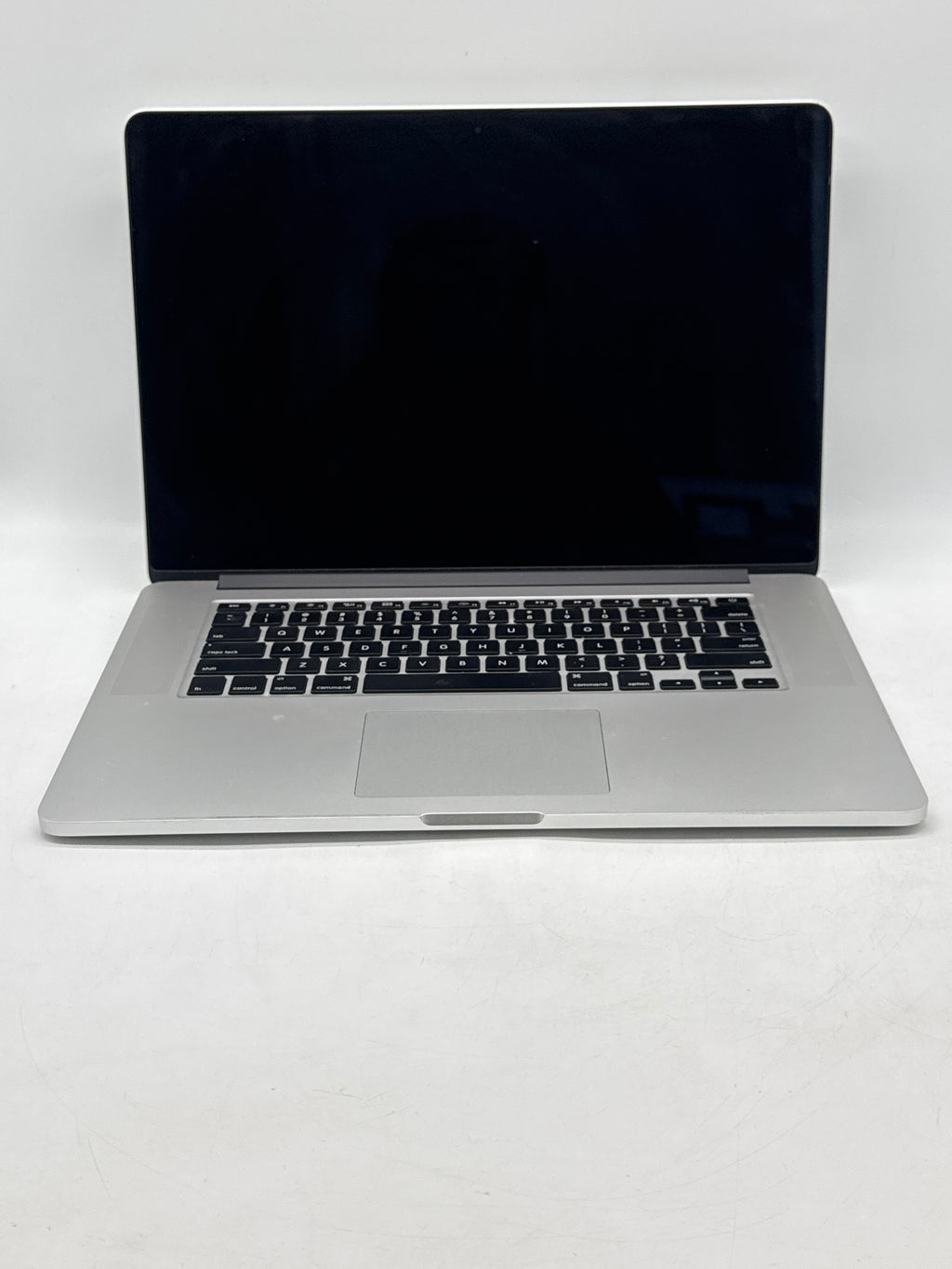 Apple MacBook Pro A1398 Core i7 8GB RAM 256GB Flash Storage 15in Read