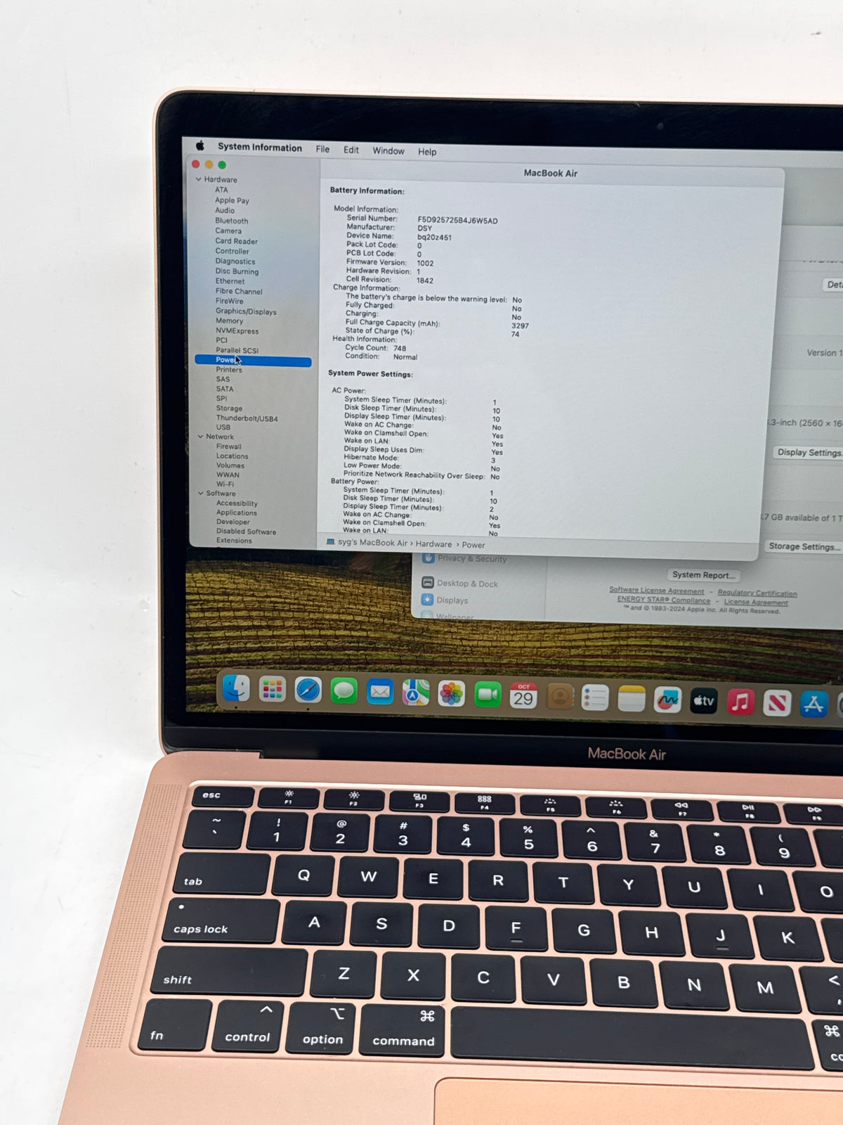 Apple MacBook Air Retina 13in 2019 A1932 i5 16GB RAM 1TB SSD Gold - Used