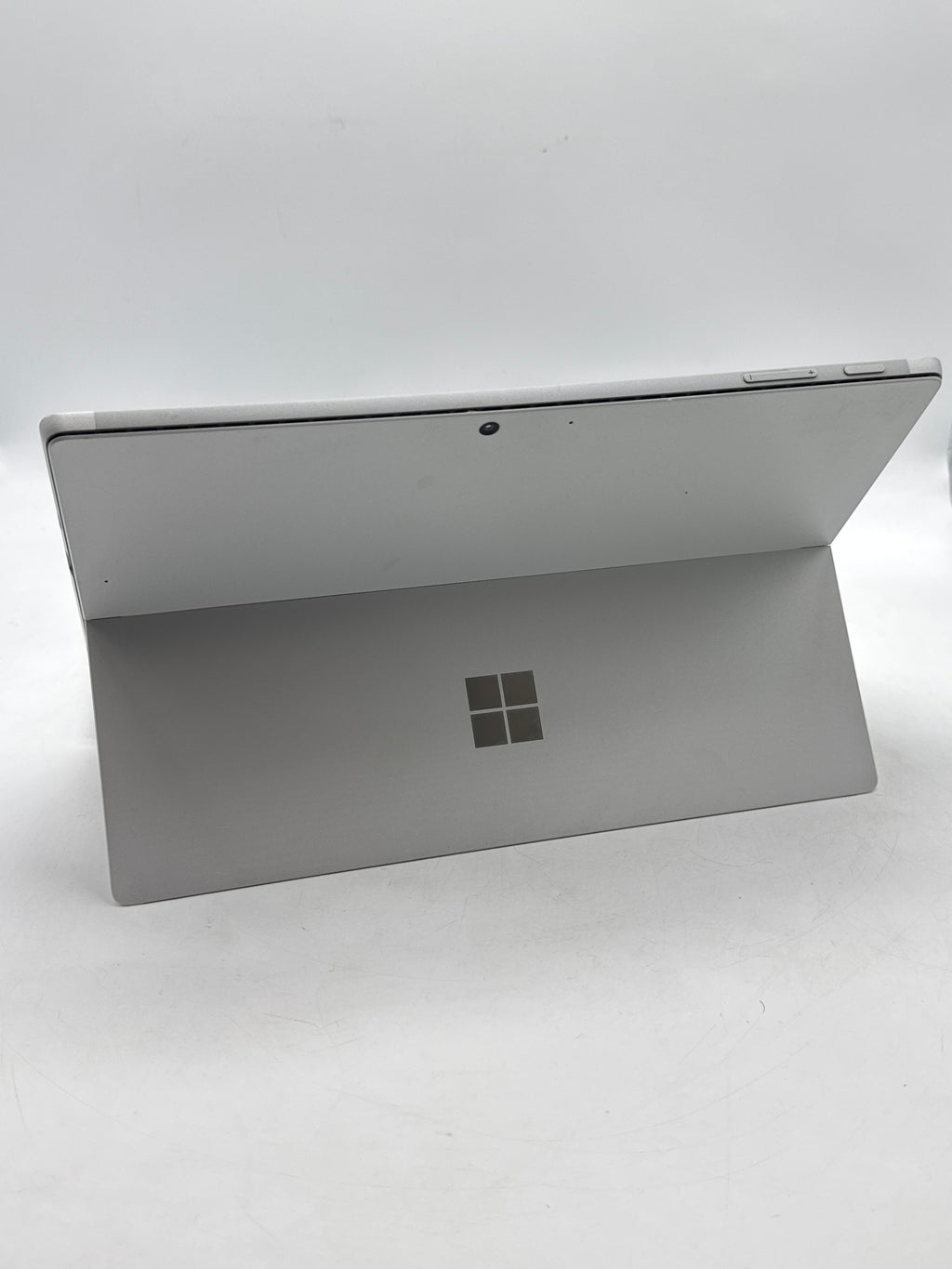 Microsoft Surface Pro 7 Plus i5-1135G7 16GB RAM 256GB SSD Silver - READ