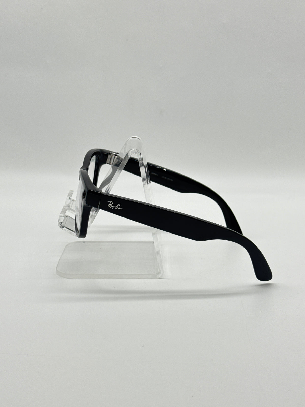 Ray-Ban Meta Wayfarer Gen 1 Smart Glasses RW4006 32GB Black - Used