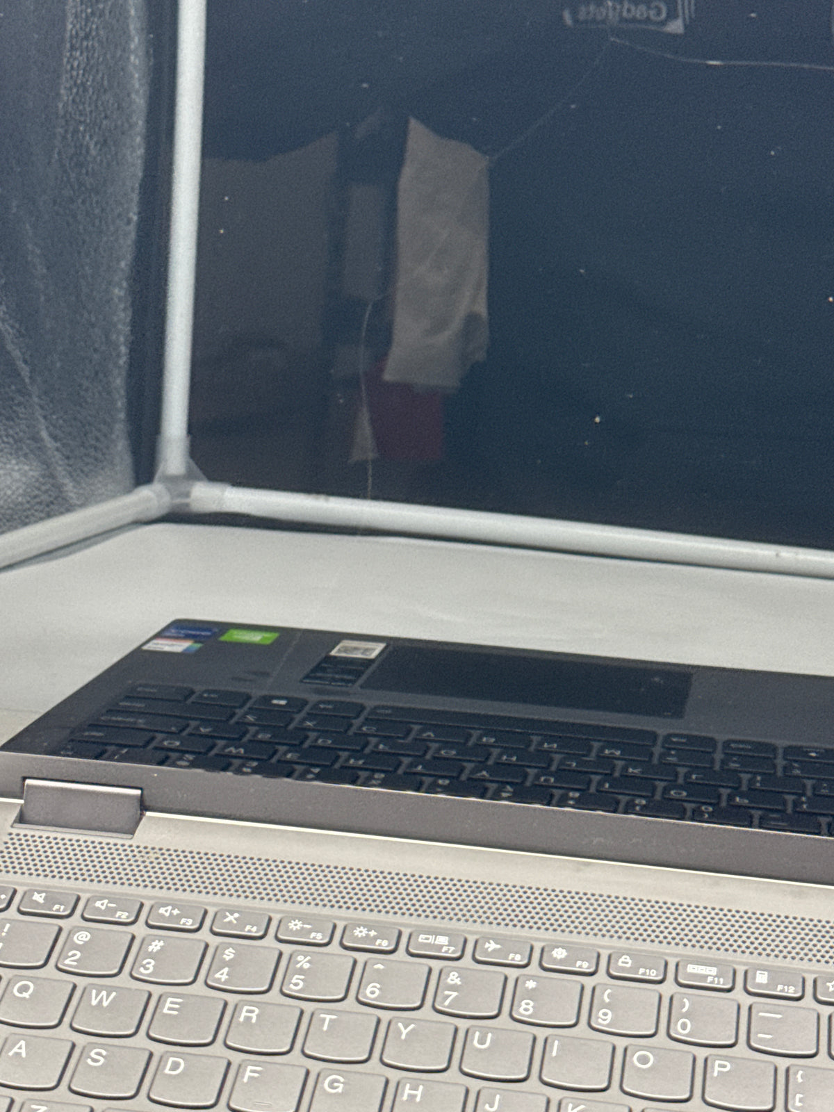 Lenovo IdeaPad Flex 5 15ITL05 Core i7 1165G7 16GB RAM 1TB SSD MX450 Read